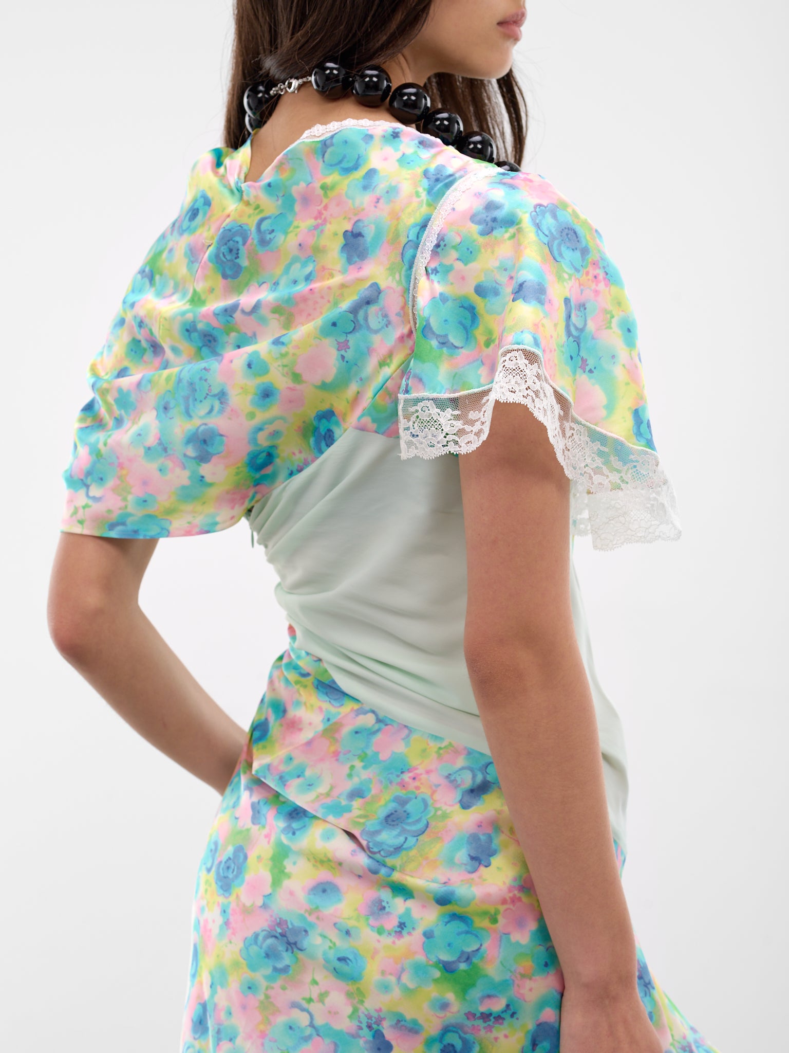 August Barron Twisted Necklace Floral Dress | H.Lorenzo - detail 2