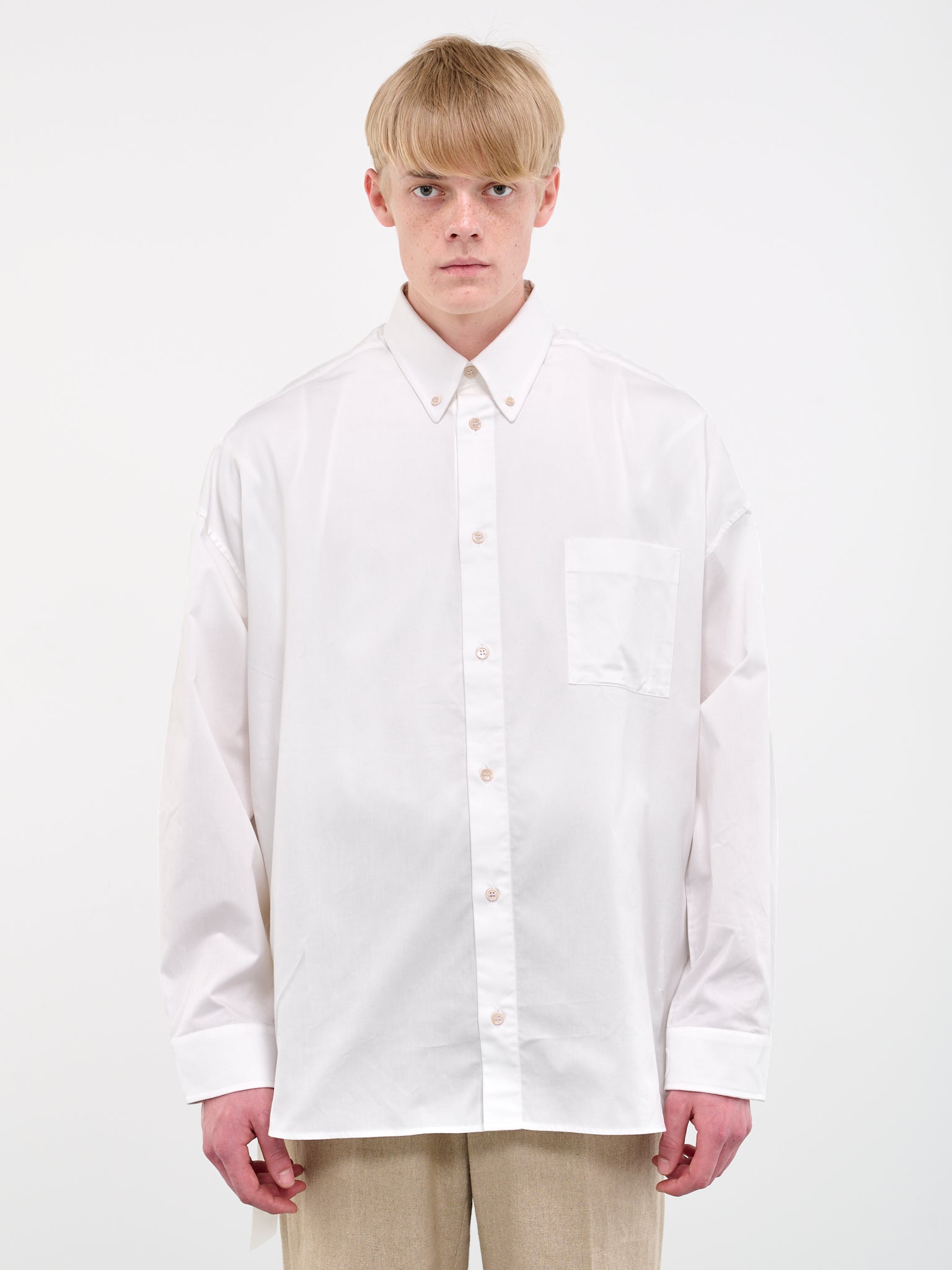 Classic Shirt (DDMCL0001-SNOW-WHITE)