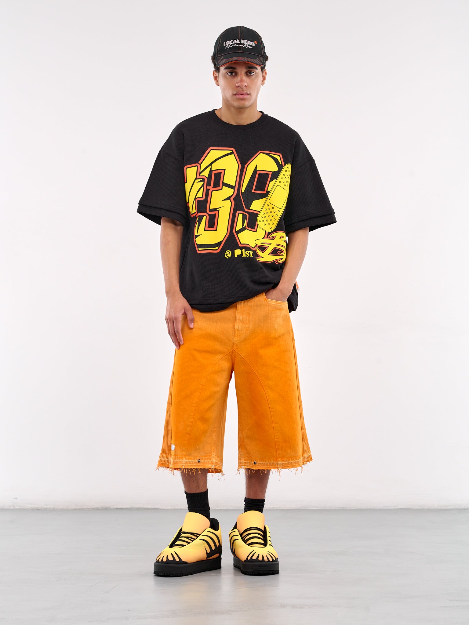 Oversized Graphic Waffle Tee (DFM54011TJ102PX-BLACK-YELLOW)
