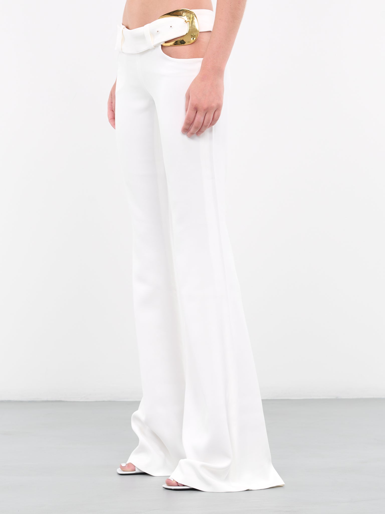 Belted Trousers (DFSS23PT05-WHITE)