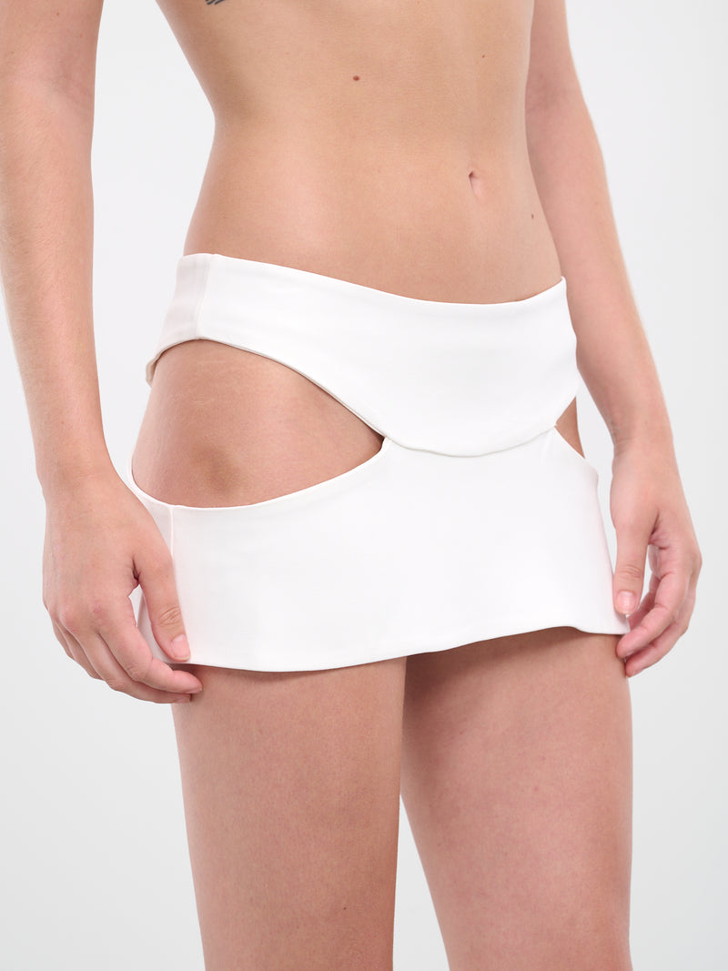 Defiant Mini Skirt (DFSS23SKT01-WHITE)