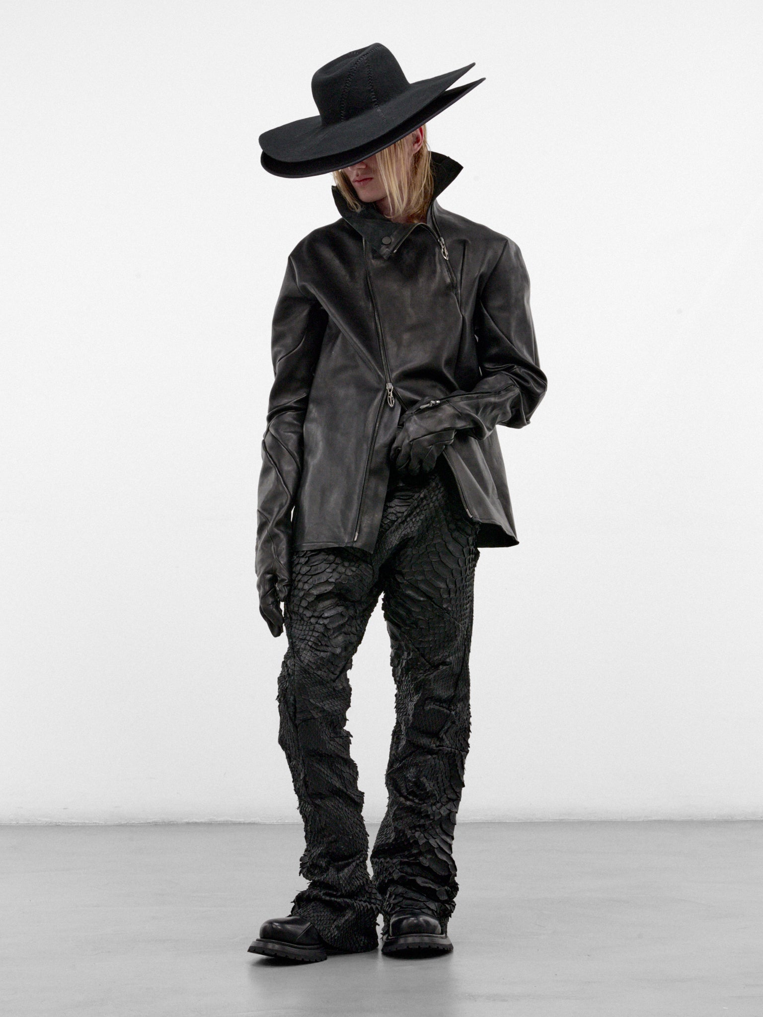 Python Leather Distortion Sculpture Pants (DIS-M-SCULP-01-BLACK)