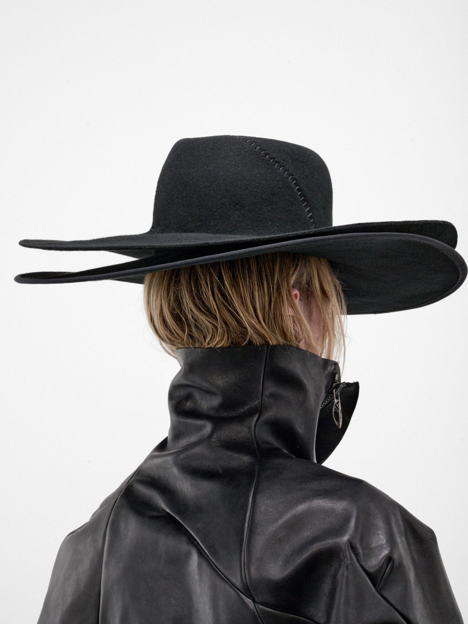 Black Wool Distortion Double Hat (DIS-M-W-DOUBLE-HAT-01-BLACK)