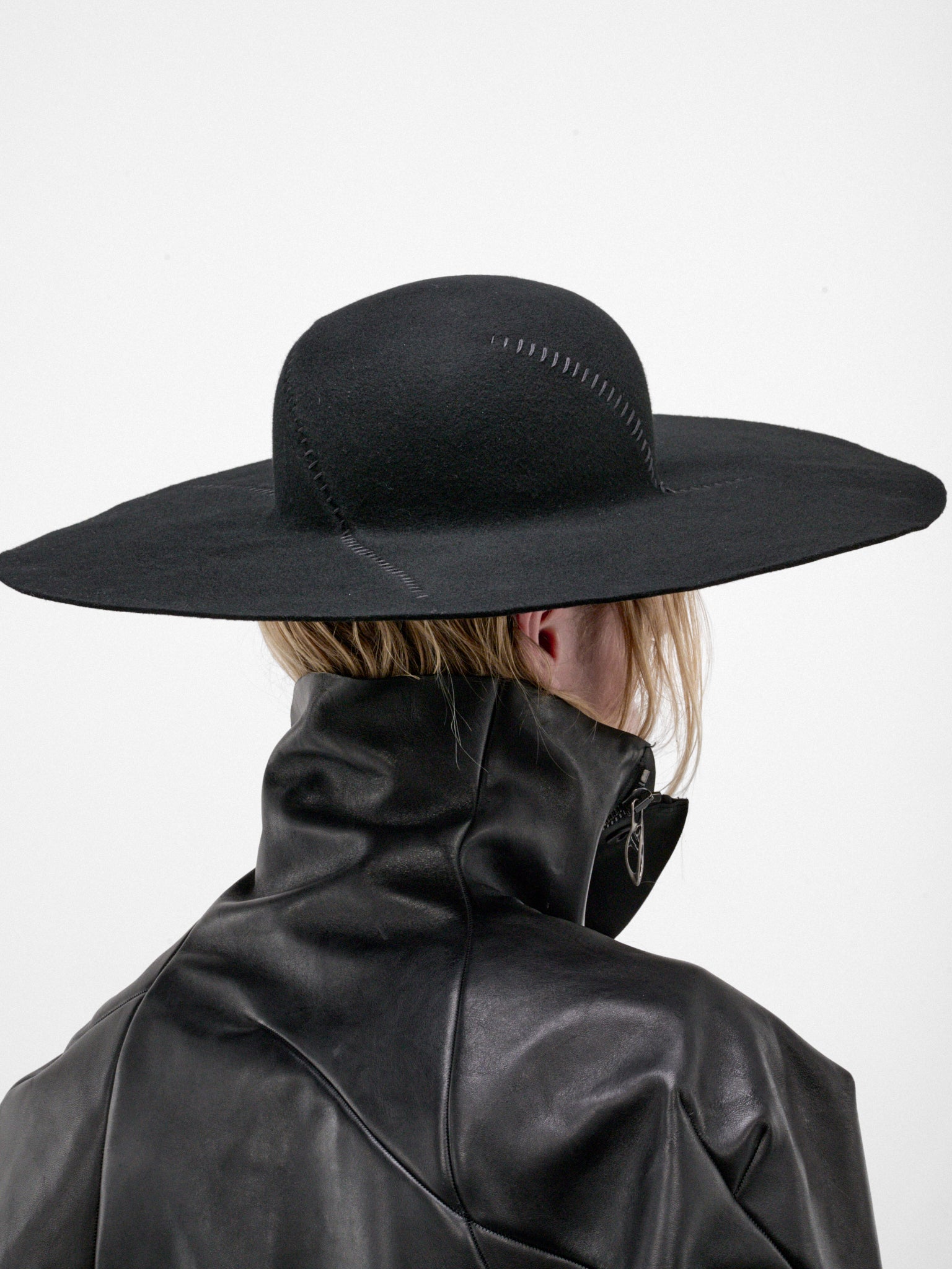 Black Wool Distortion Single Hat (DIS-M-W-SINGLE-HAT-01-BLACK)