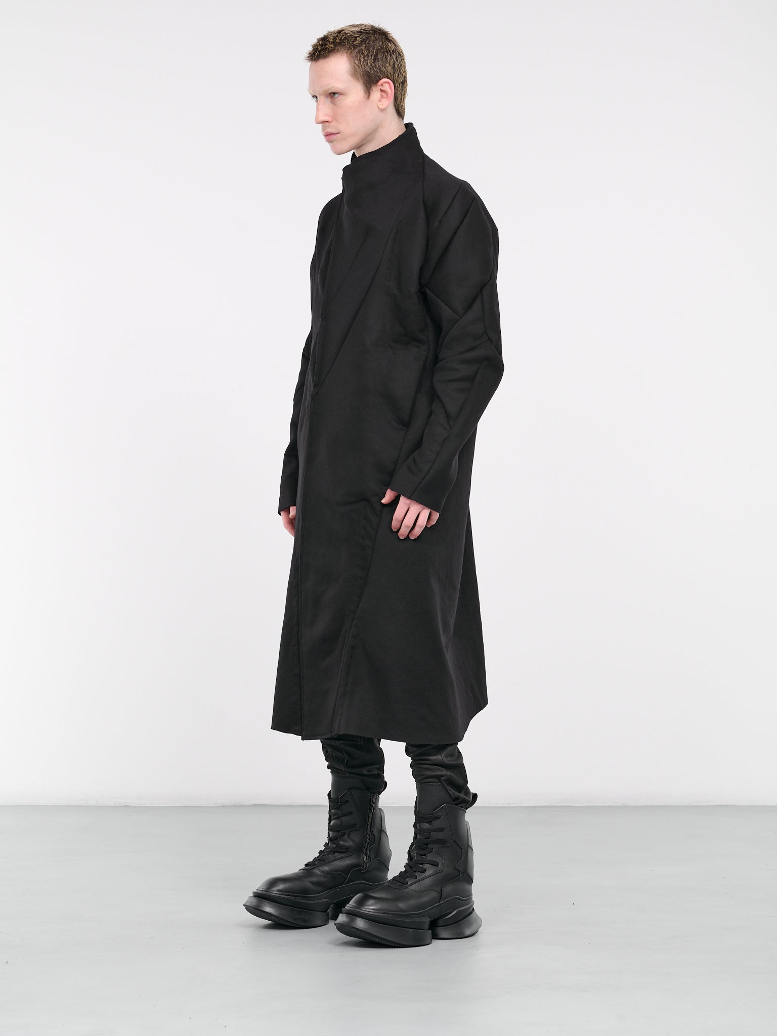 Distortion Overcoat (DISTORTION-OVERCOAT-BLACK)
