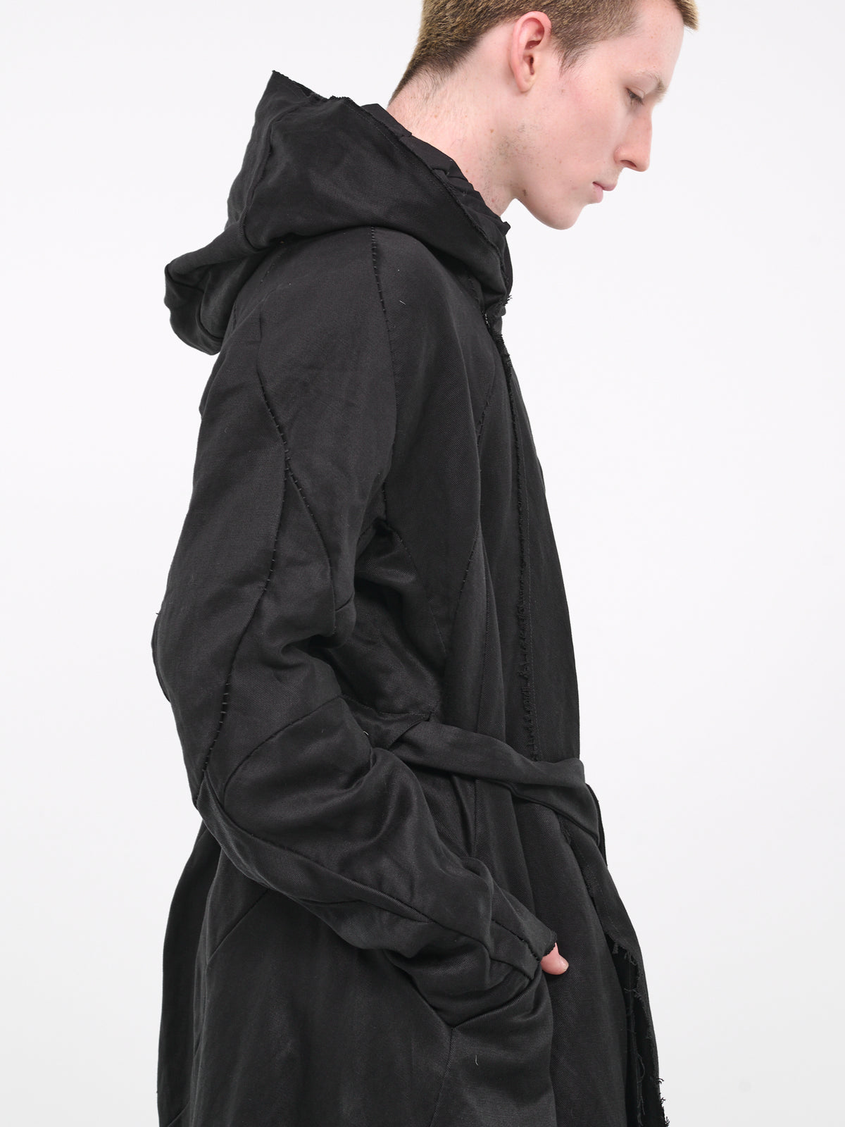 Distortion Robe (DISTORTION-ROBE-BLACK)