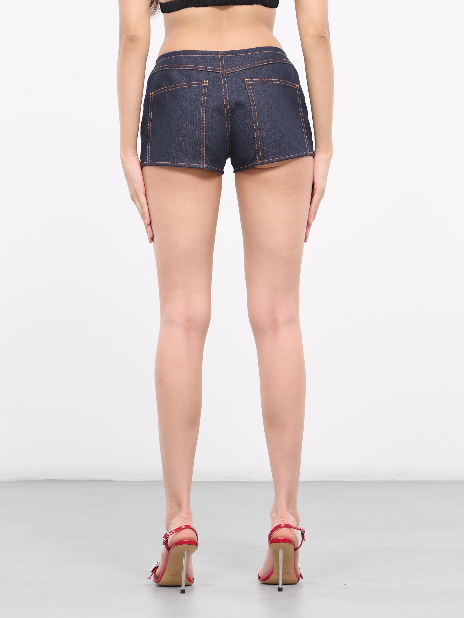 Low-Rise Denim Shorts (DP0-24-343-W-NAVY)