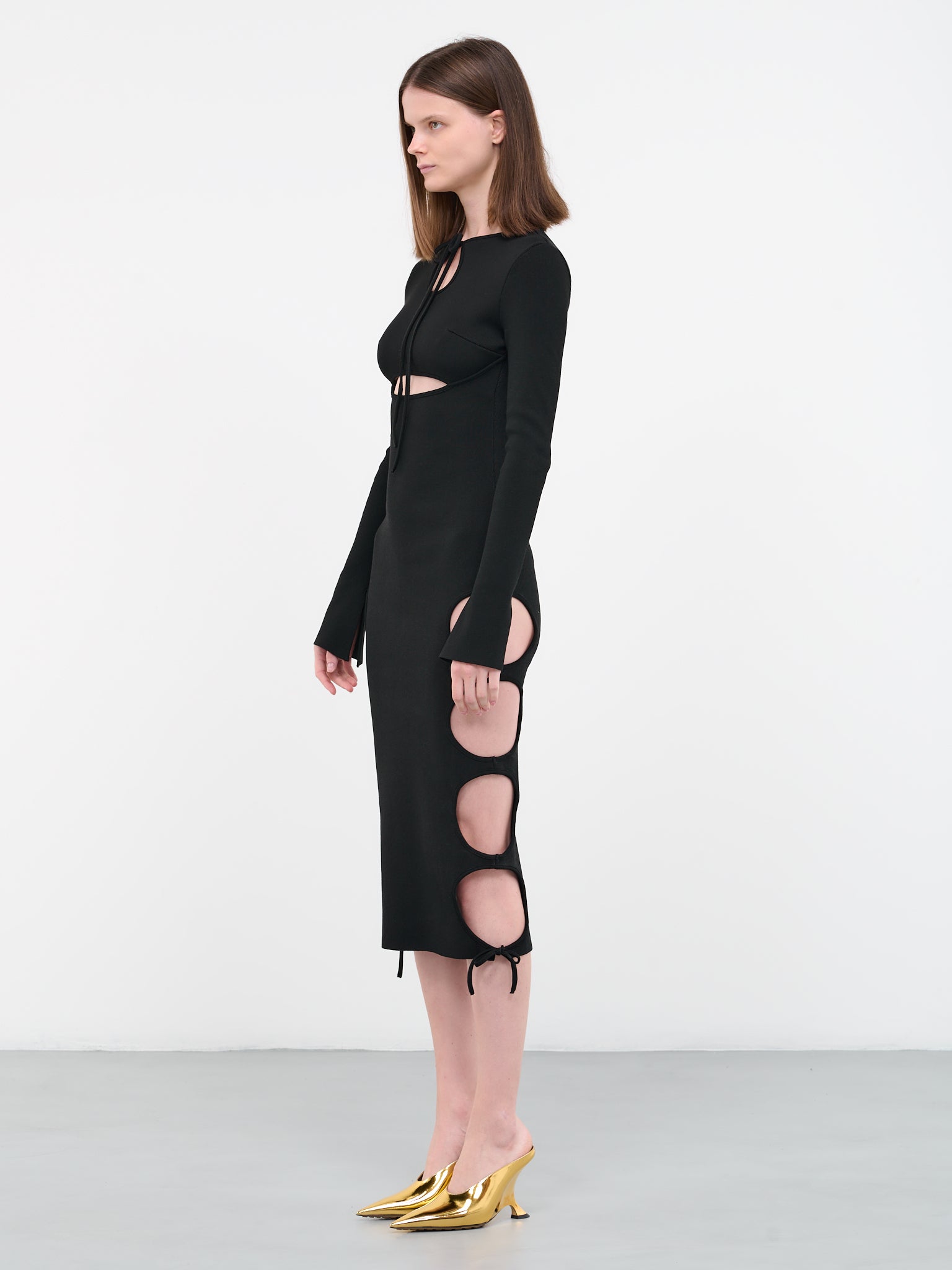 Cut-Out Knit Dress (DR21947268-0473-004-BLACK)