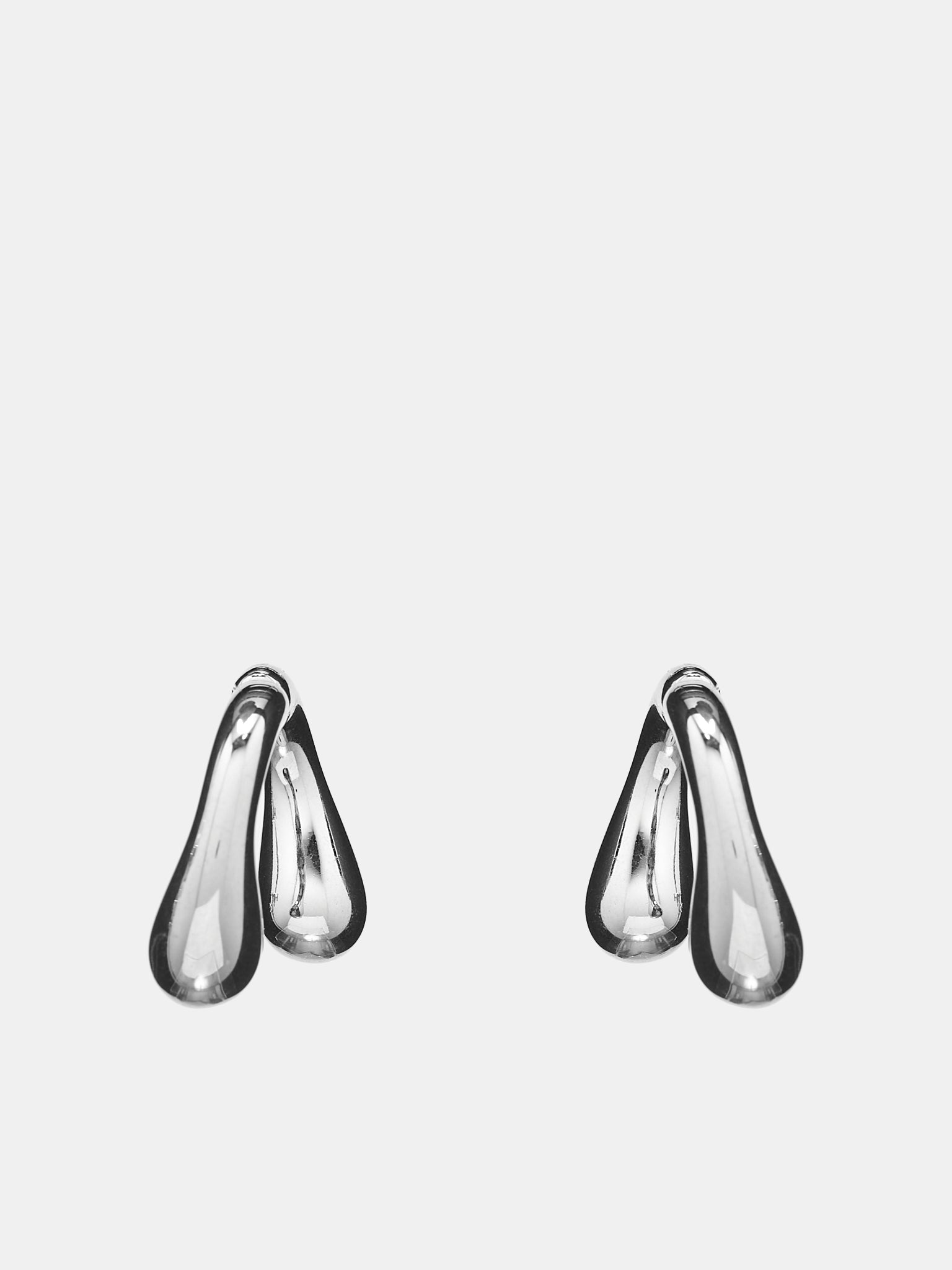 P Helix Earrings (EA024-P-SILVER)