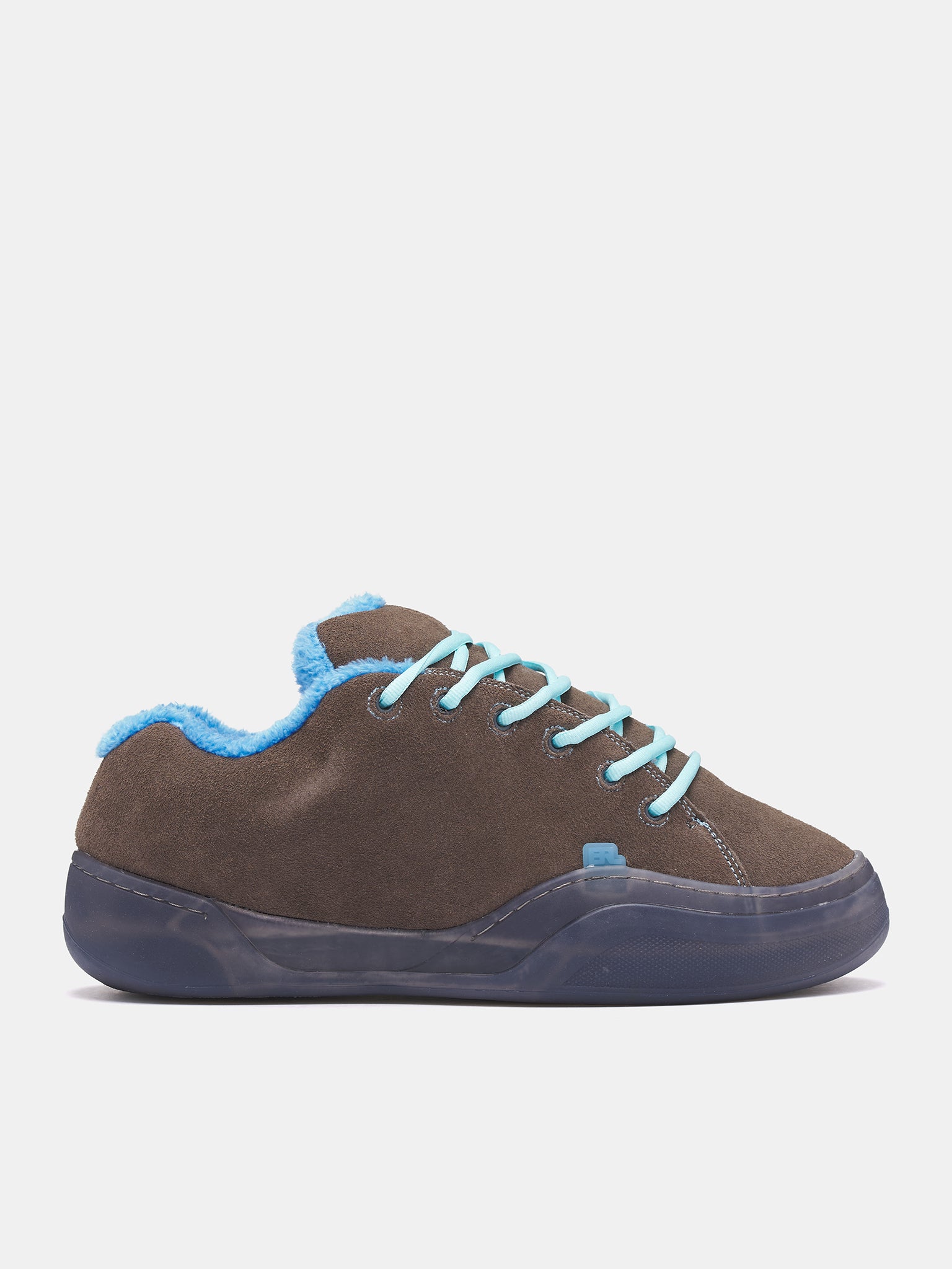Suede Vamp Skate Sneakers (ERL10SH03-GREY)