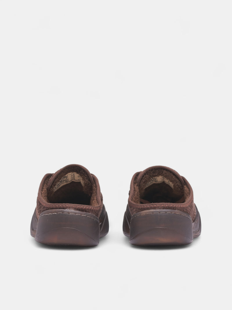 Brown Corduroy Skater Camino Sneakers (ERL11SH07-MUD)