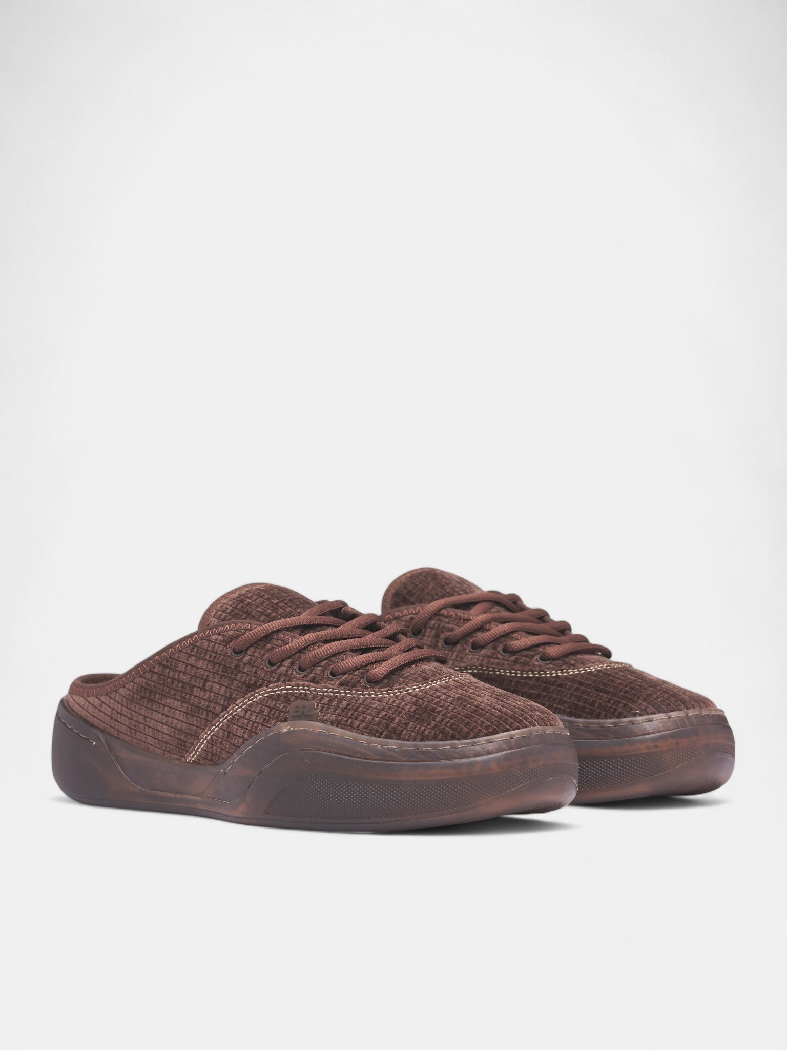 Brown Corduroy Skater Camino Sneakers (ERL11SH07-MUD)