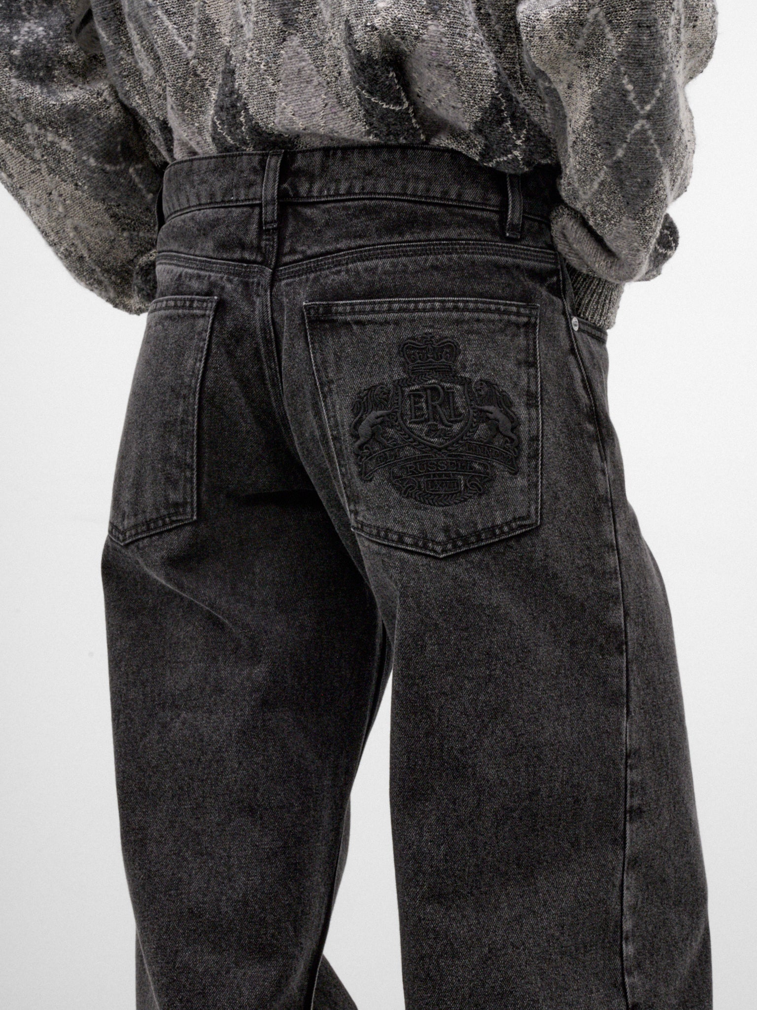 Black Denim Straight Leg Jeans (ERL13P015-1-BLACK)