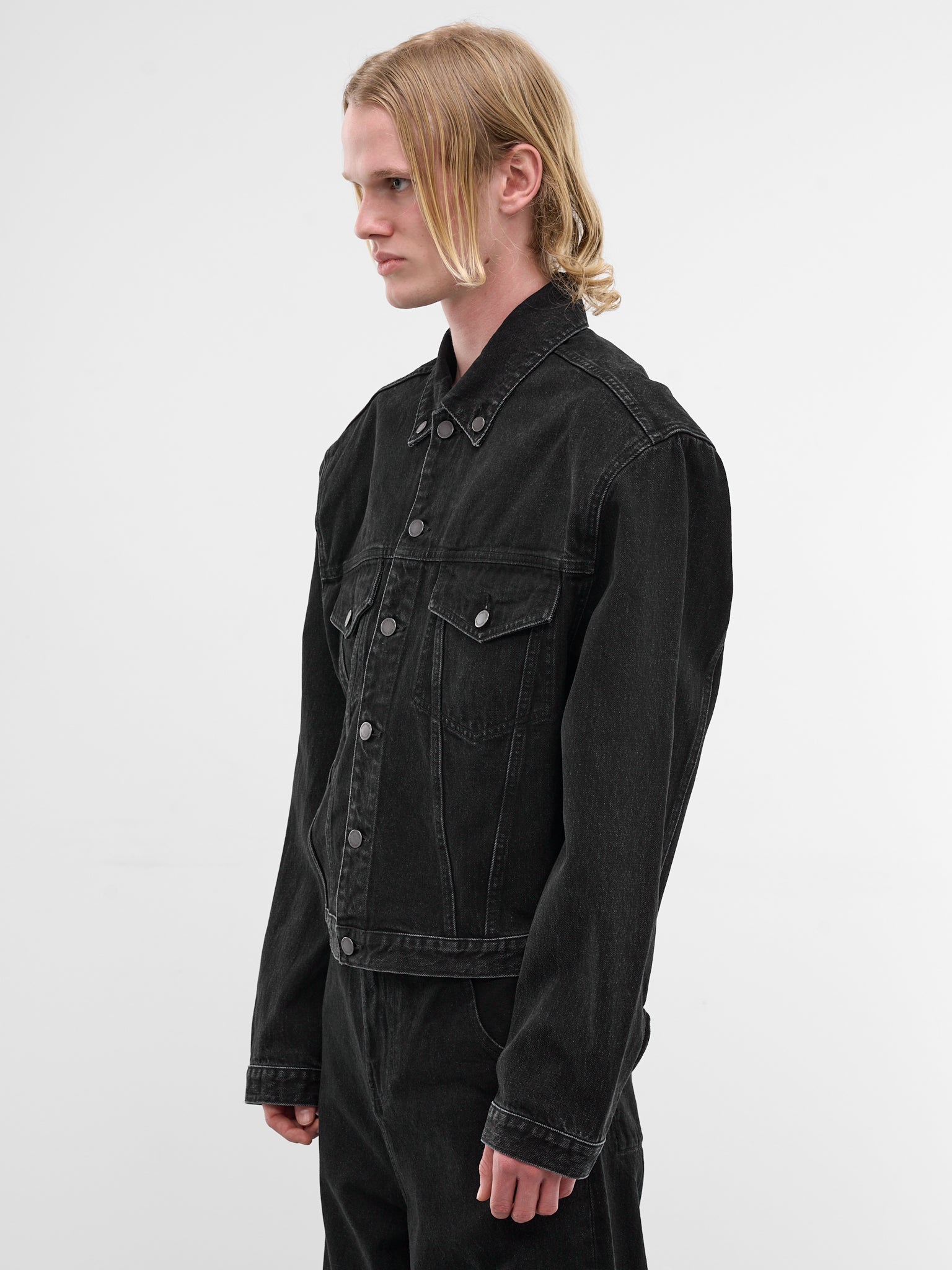 Magnette Shrunken Denim Jacket (ESSS26JA03012-MAGNETITE)