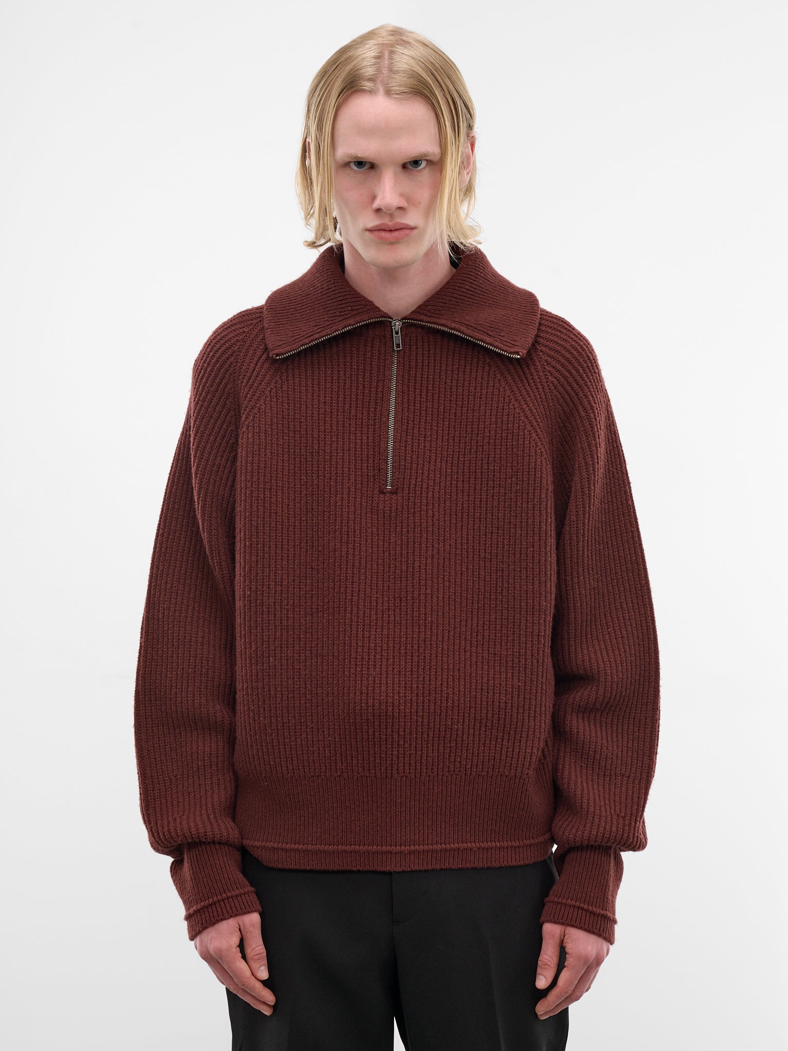 Bean Wool Rib-Knit Quarter Zip (ESSS26TO01073-BEAN)