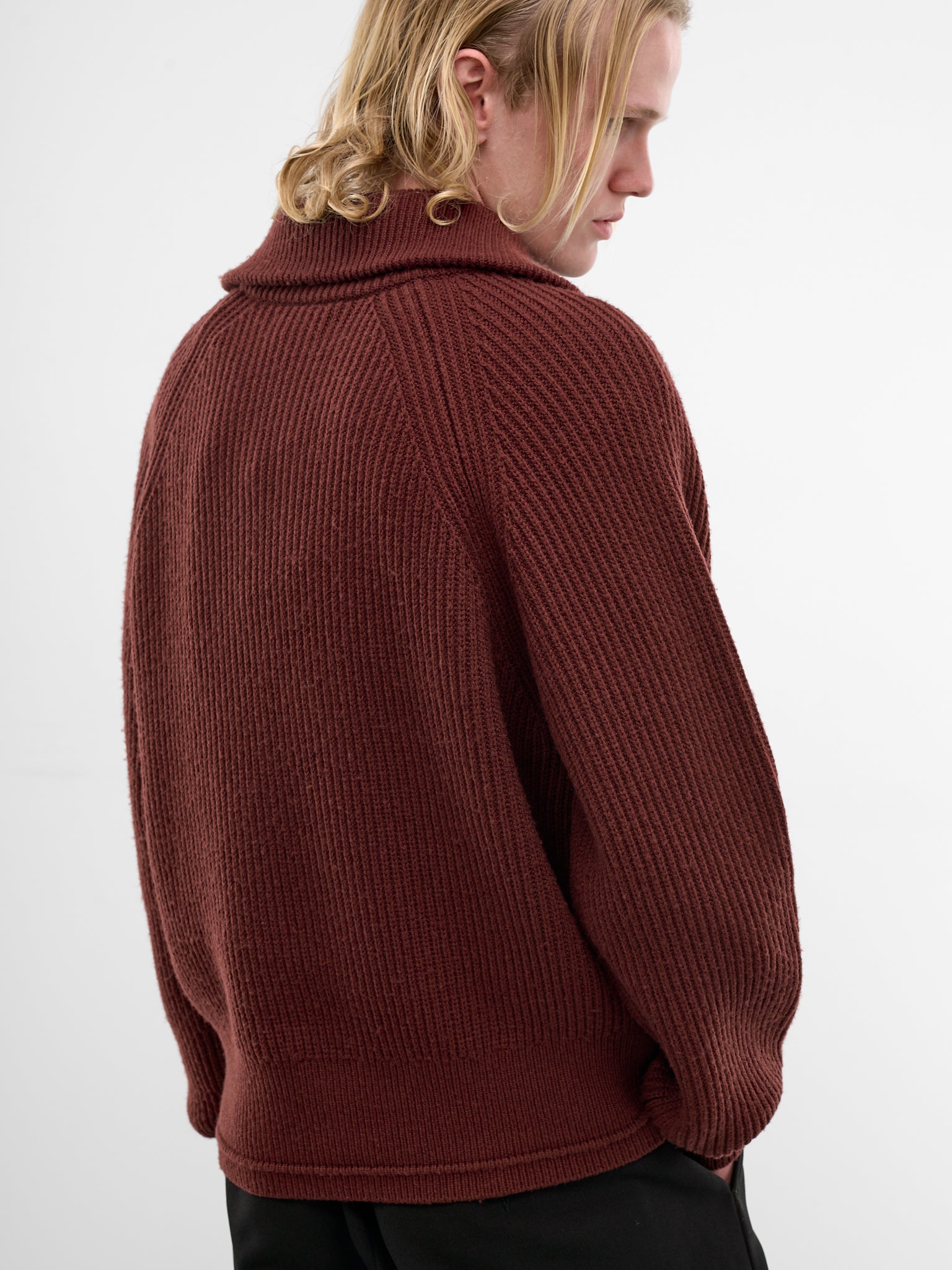 Bean Wool Rib-Knit Quarter Zip (ESSS26TO01073-BEAN)