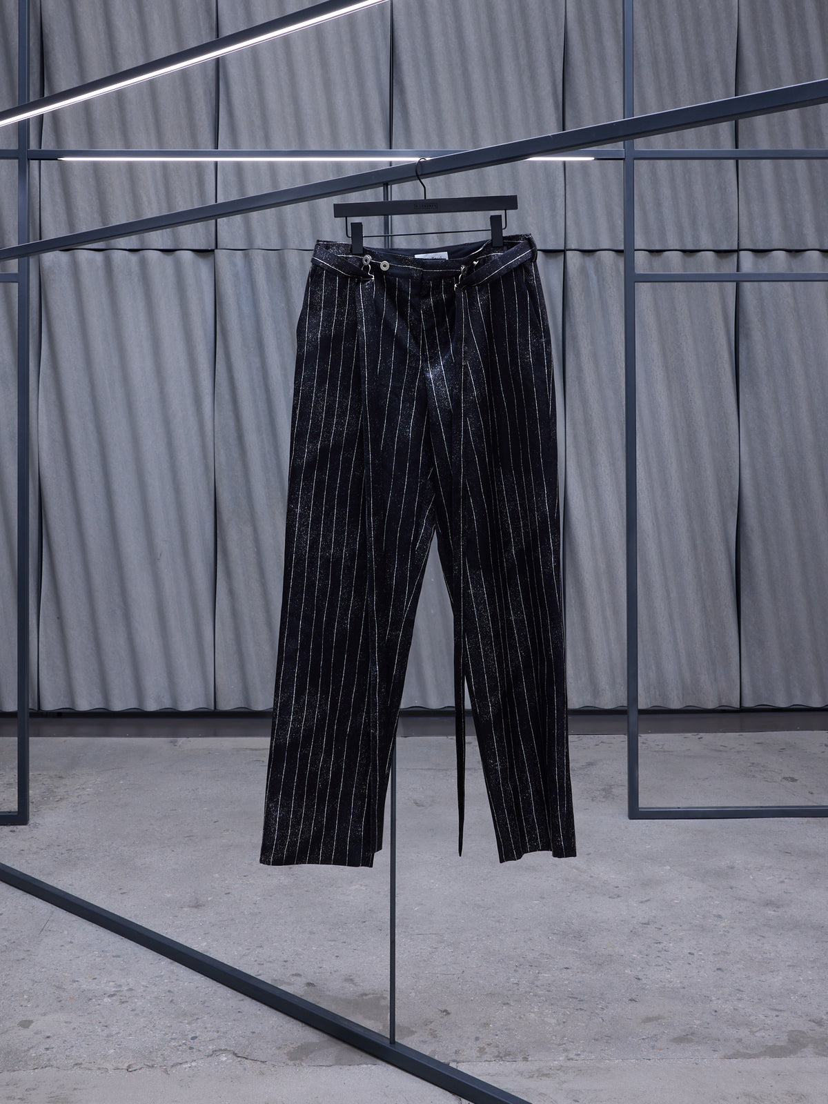 The Satin Pinstripe Wide Pants (F-PA160-C556-0001-BLACK-WHITE)