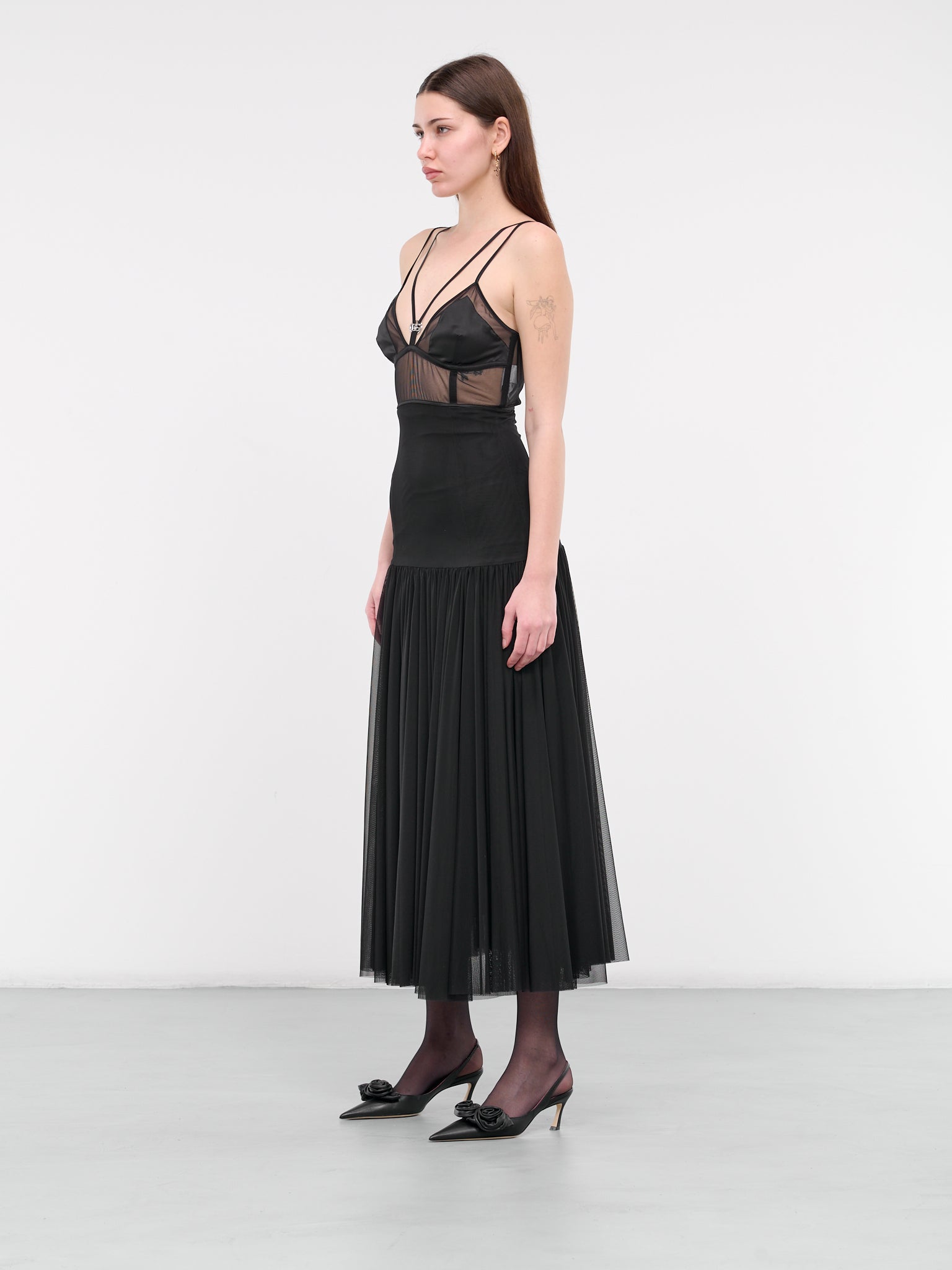 Logo Tulle Maxi Dress (F6DCJT-FLREY-N0000-BLACK)