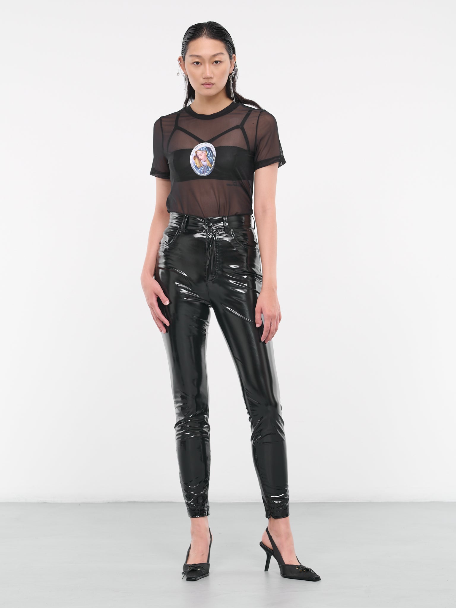 Sacred Image T-Shirt (F8U26Z-GDBUA-S8400-BLACK)