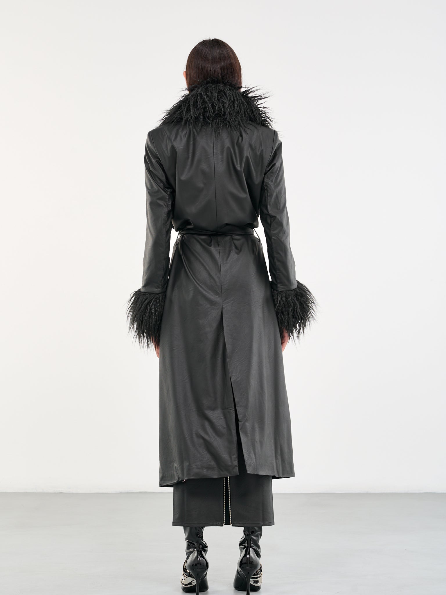ADRIANA HOT COUTURE Coat | H.Lorenzo - back