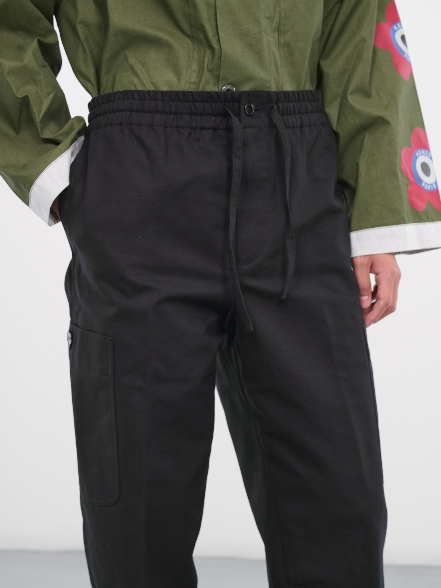 Kenzo Paris Cargo Trousers (FD65PA5019GC-BLACK)