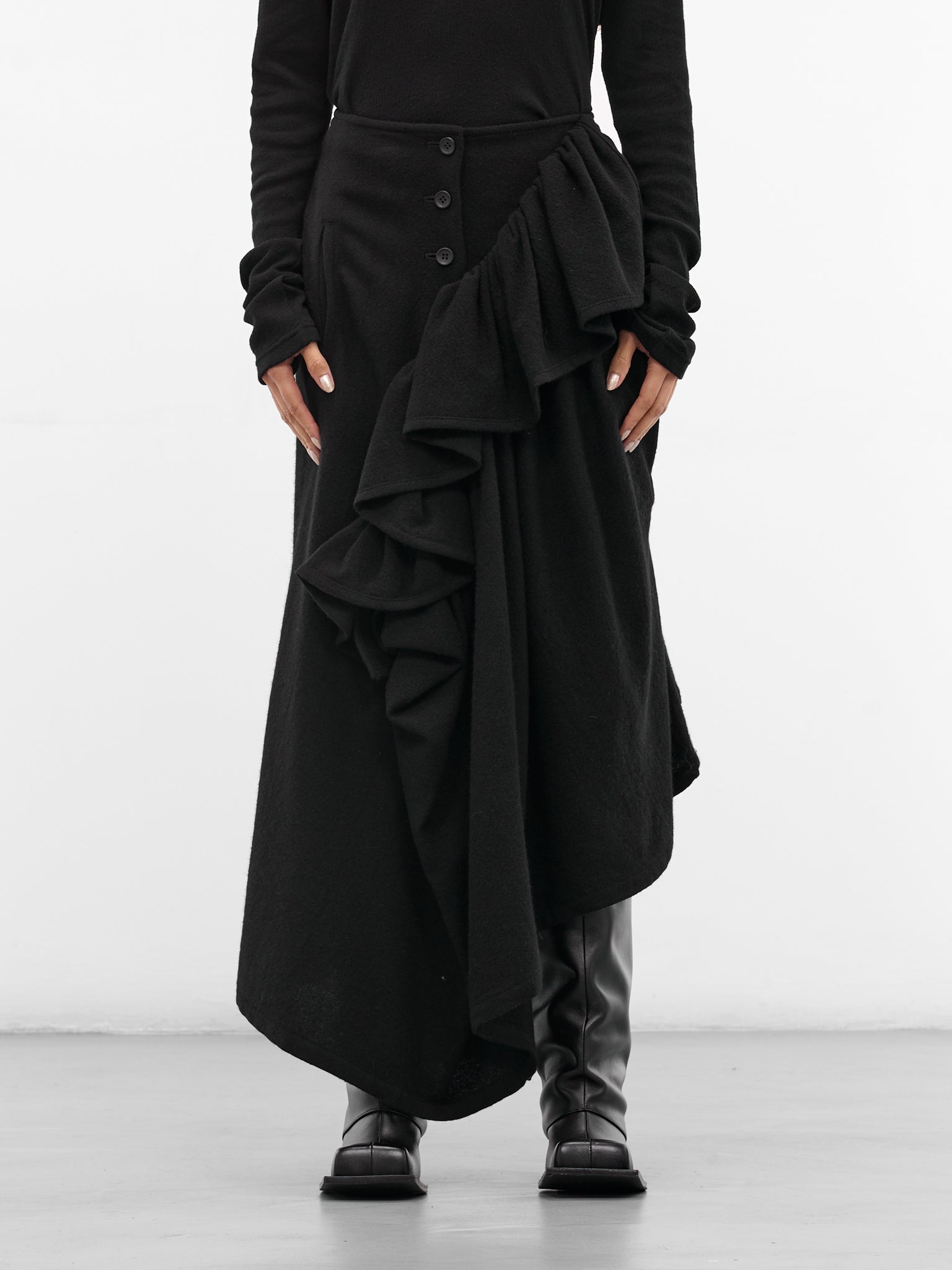Black Gathered Flannel Maxi Skirt (FL-S03-111-BLACK)