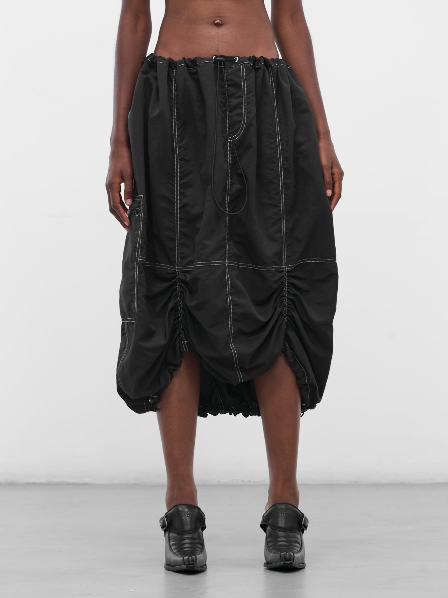 Black Nylon Ruched Cargo Skirt (FLAW25WWCRGSKT-BLACK)