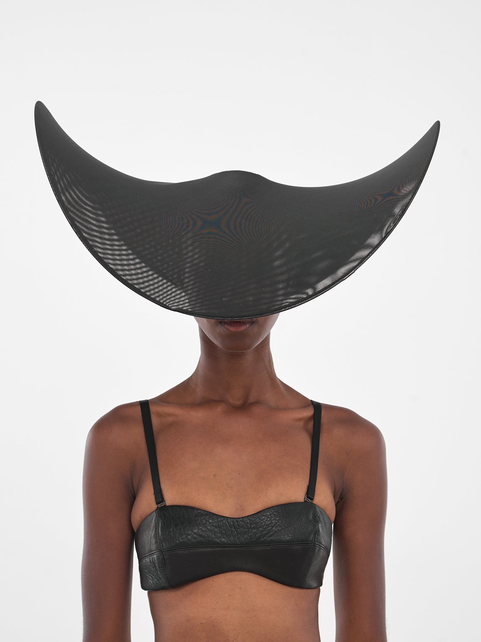 Black Sculptural Church Hat (FLAW25WWCRHHT-BLACK)