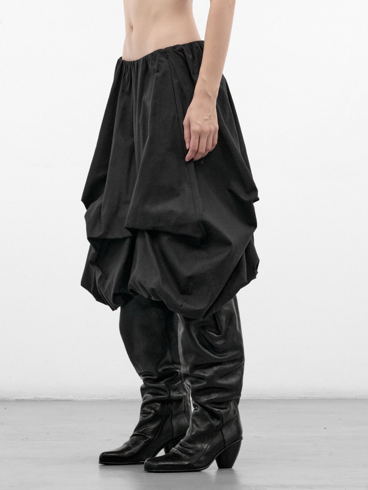 Black Lamb Leather Maxi Skirt (FLAW26WWBLMDSKRT-BLACK)