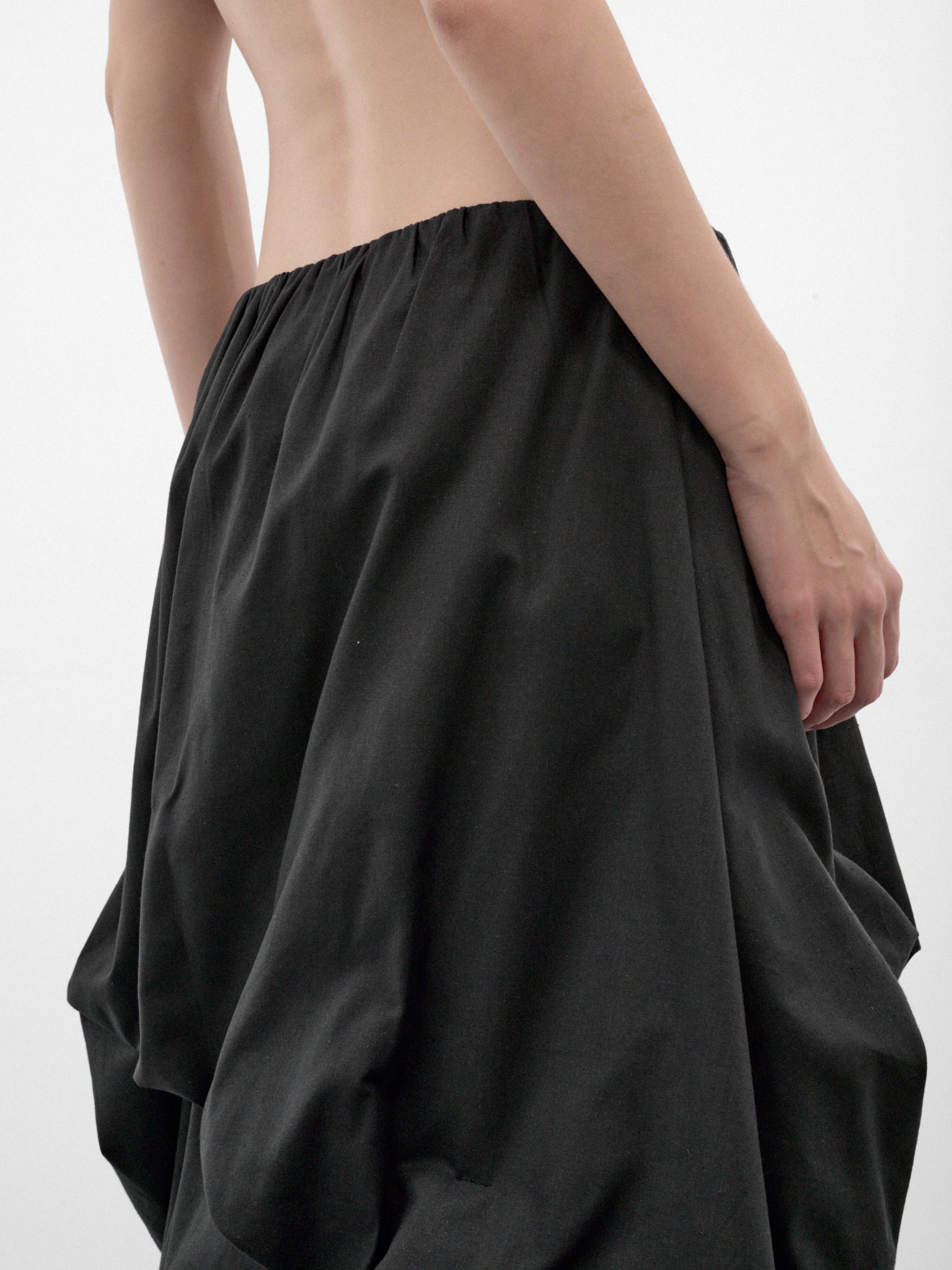 Black Lamb Leather Maxi Skirt (FLAW26WWBLMDSKRT-BLACK)