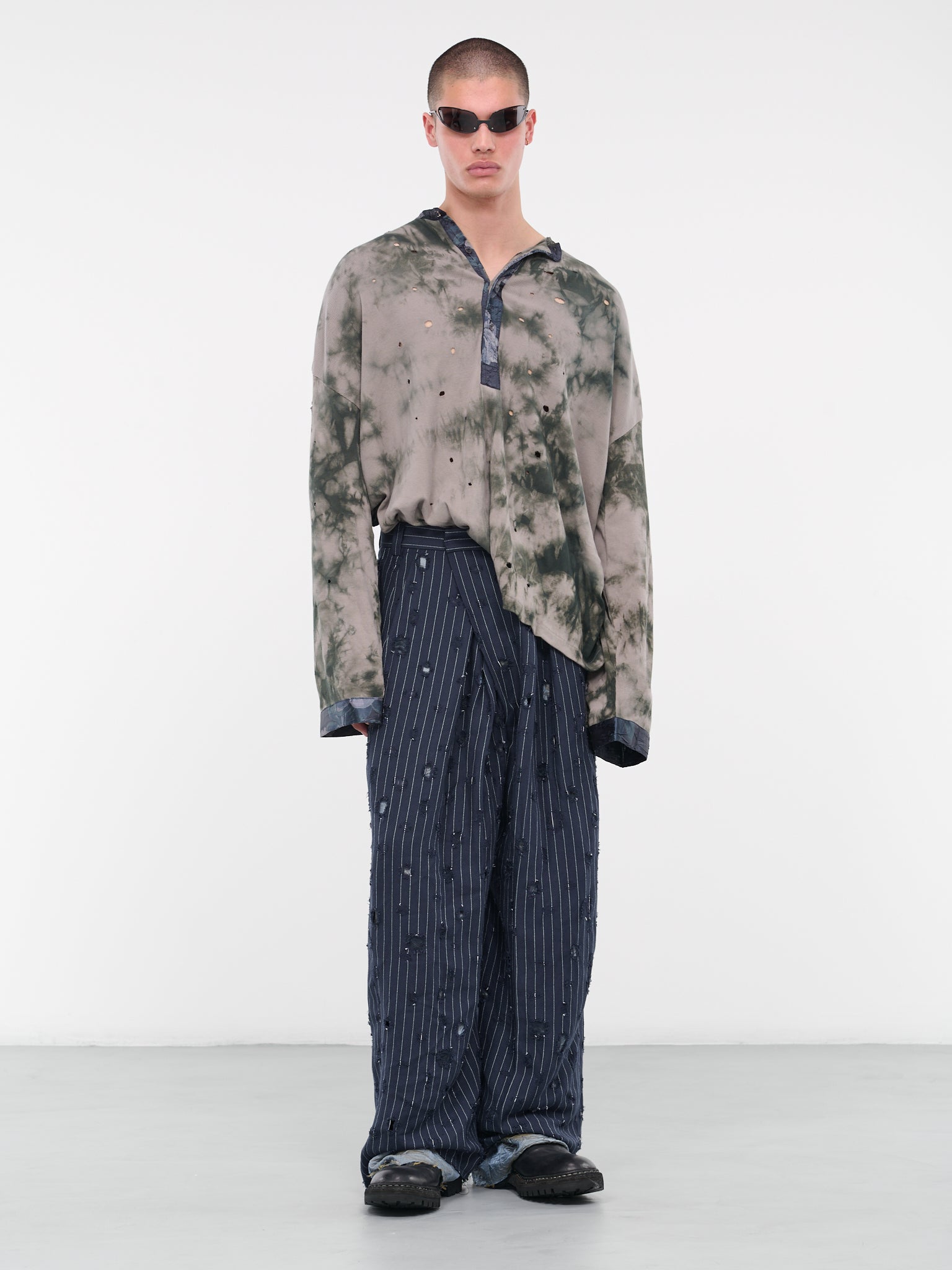 Distressed Tailored Trousers (FN-MN-TROU000896-NAVY)