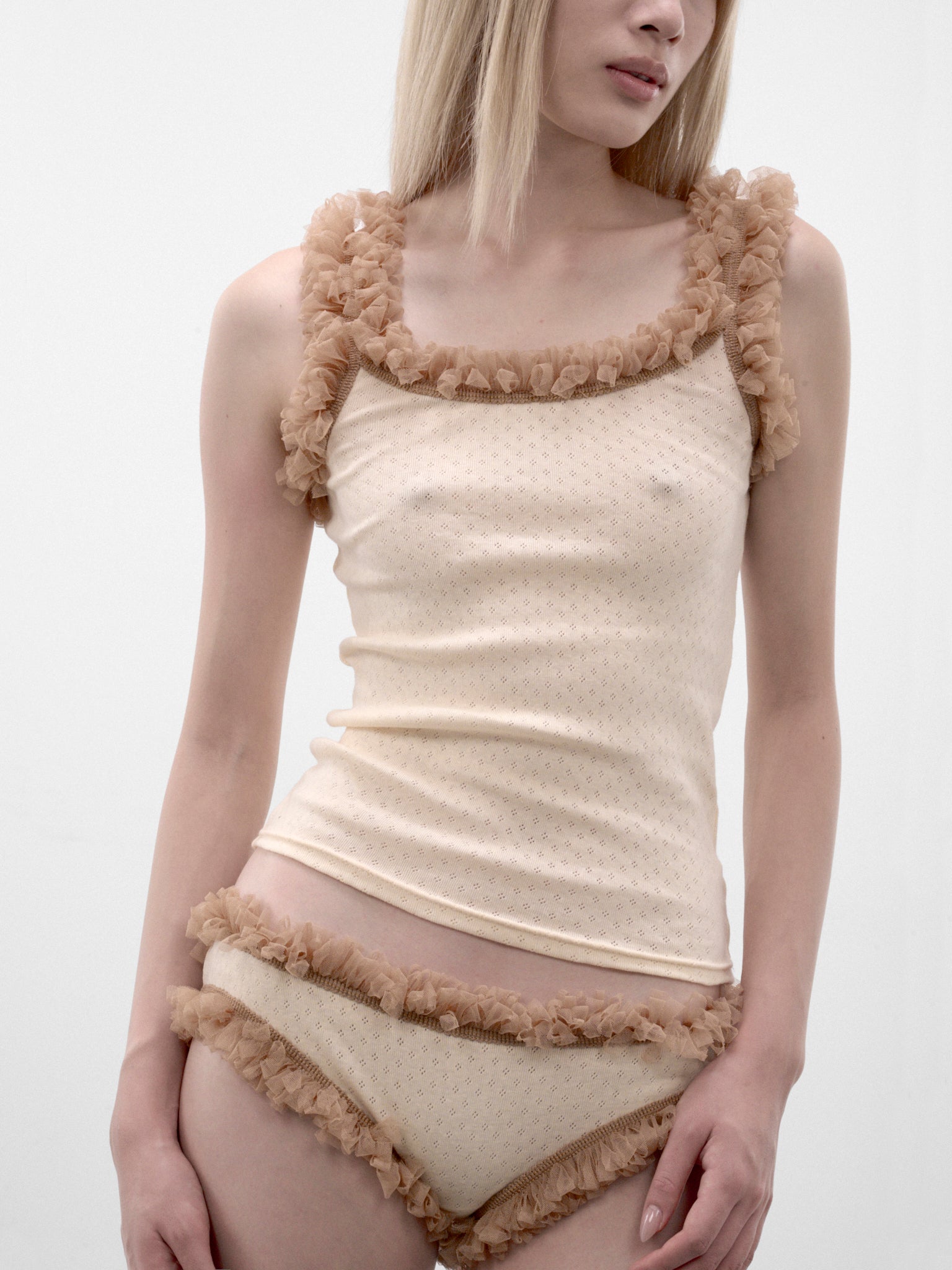 Cream Frilly Set (FRILLY-SET-CREME)
