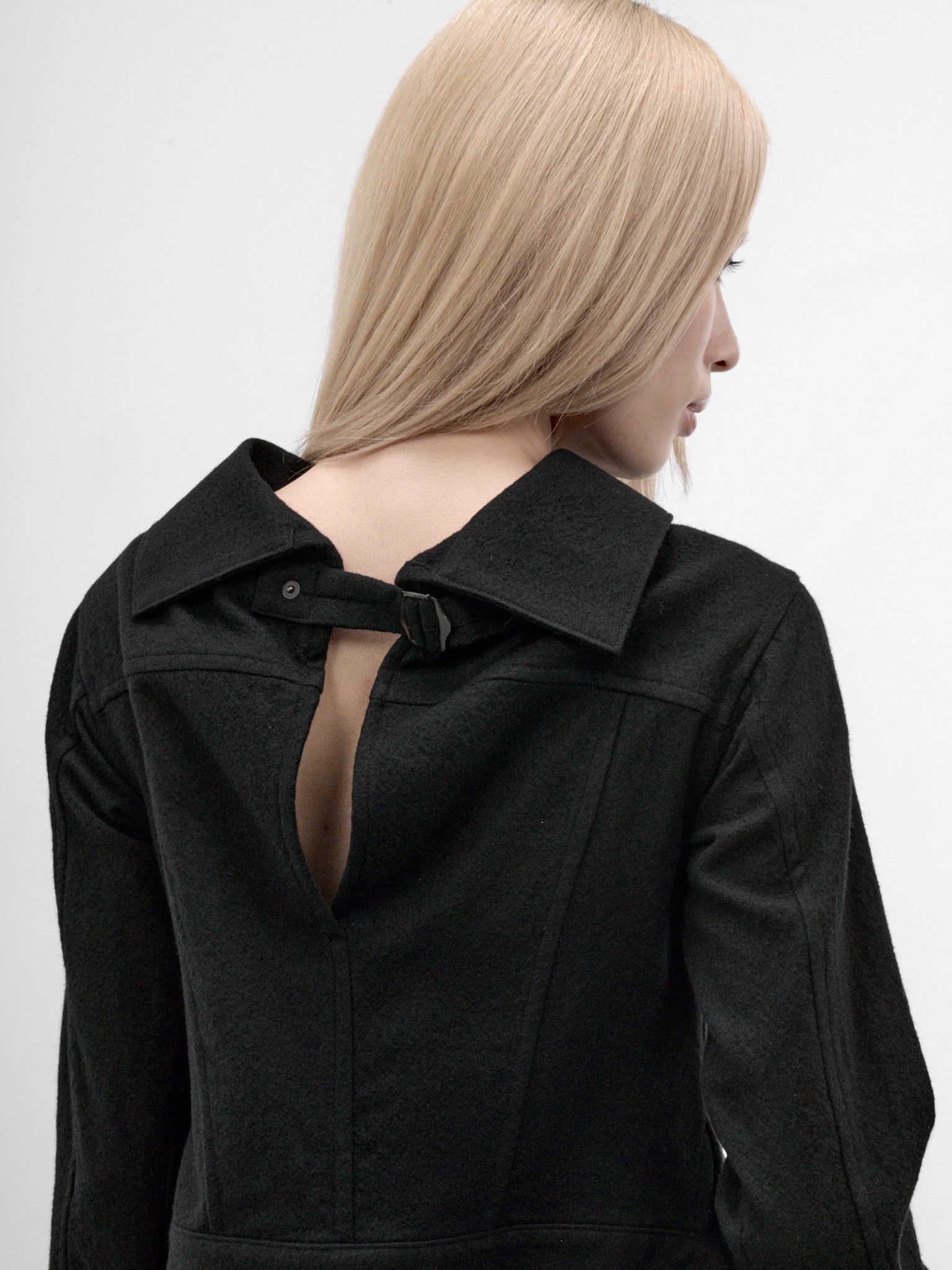Black Cropped Keyhole Jacket (Black FW-J64-106-BLACK)