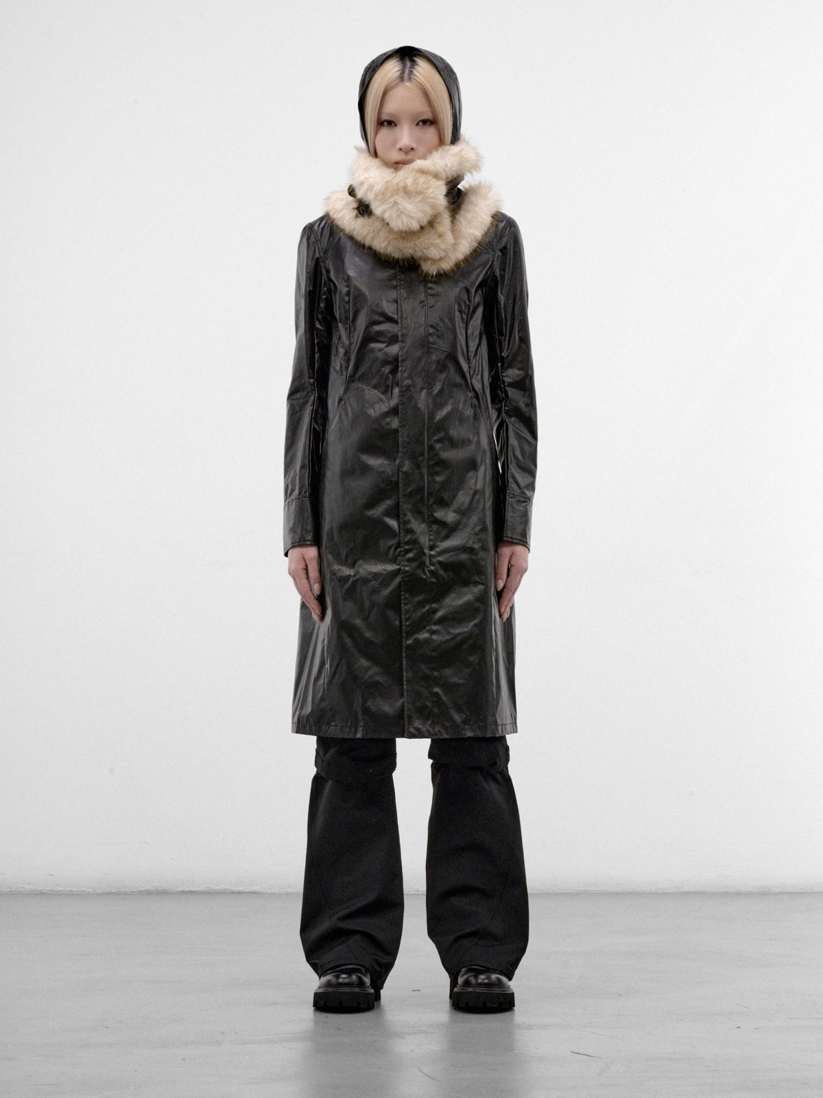 Black Trinity Coat & Muffler (FW26-CT1K-BLACK)