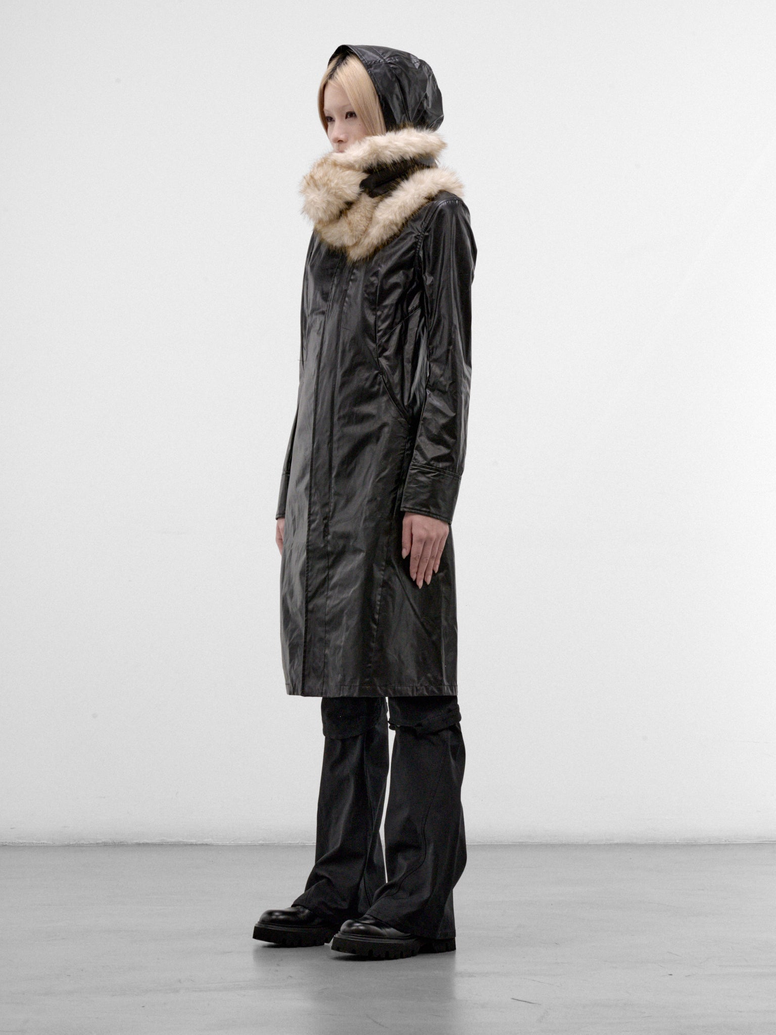 Black Trinity Coat & Muffler (FW26-CT1K-BLACK)