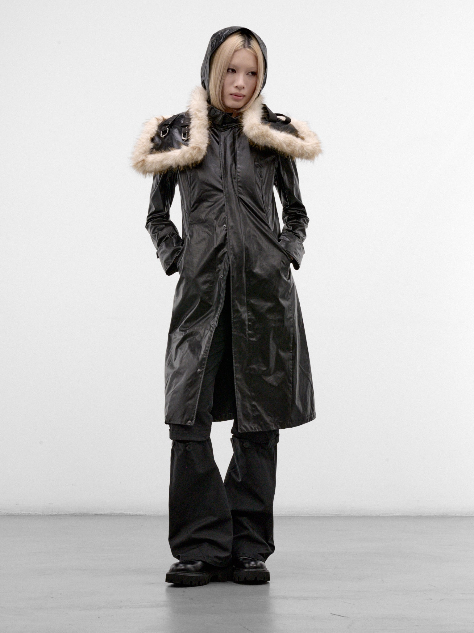 Black Trinity Coat & Muffler (FW26-CT1K-BLACK)