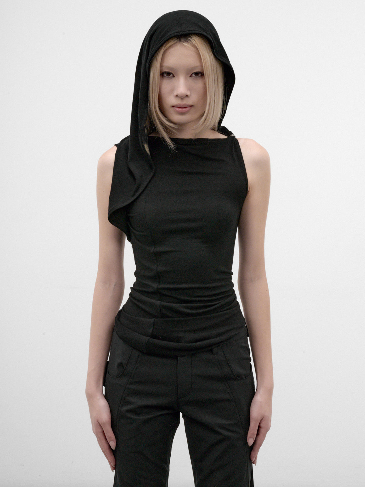 Black Hooded Sleeveless Top (FW26-TS7K-BLACK)
