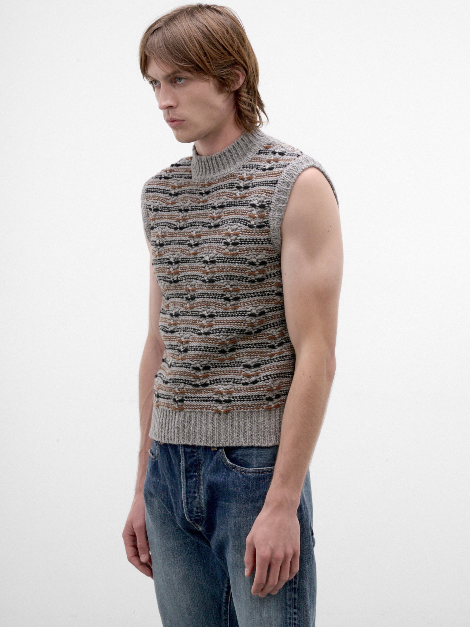Gray Knit Vest (GCMG0513Q0-UFH102-GREY)