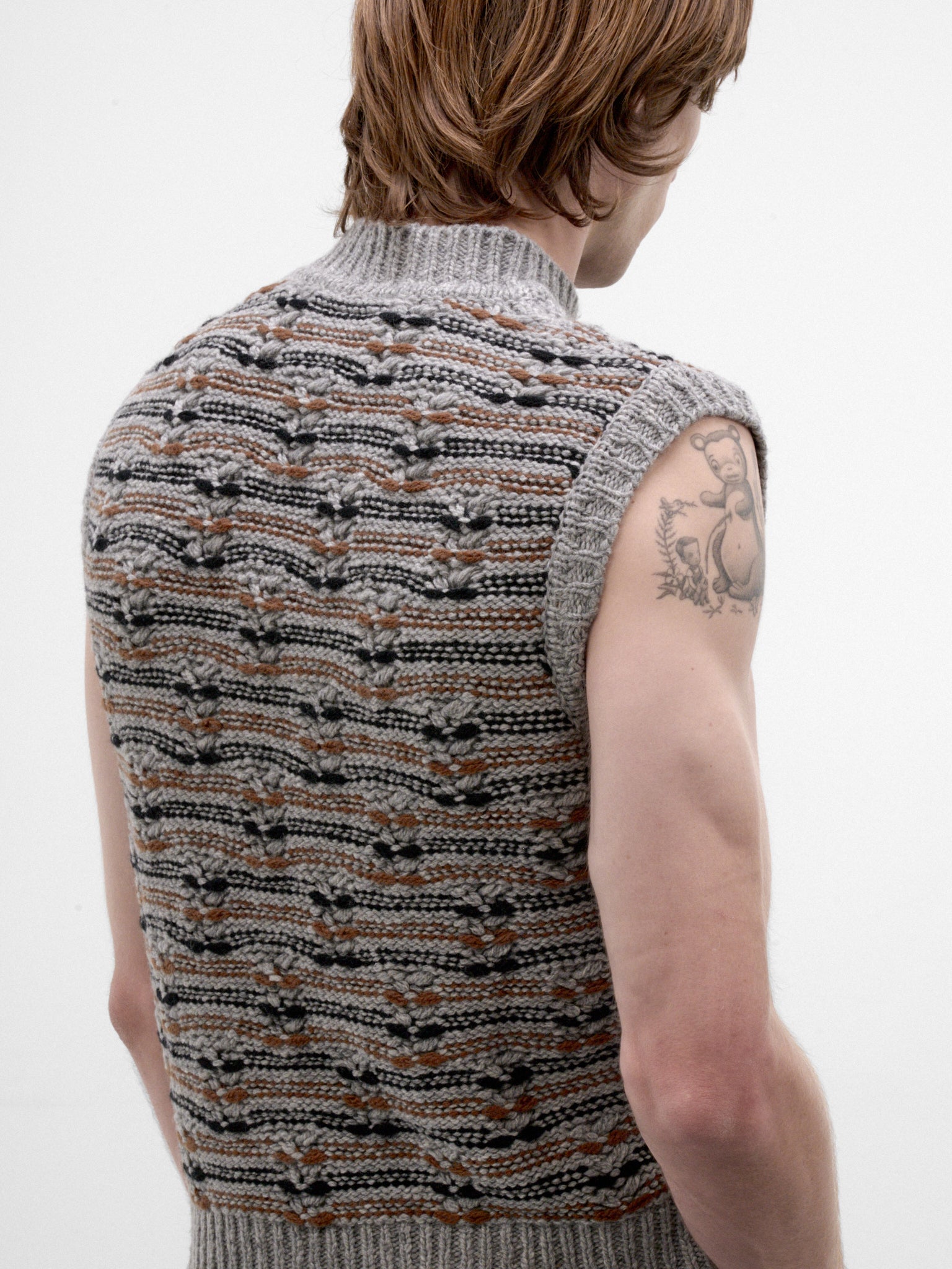 Gray Knit Vest (GCMG0513Q0-UFH102-GREY)
