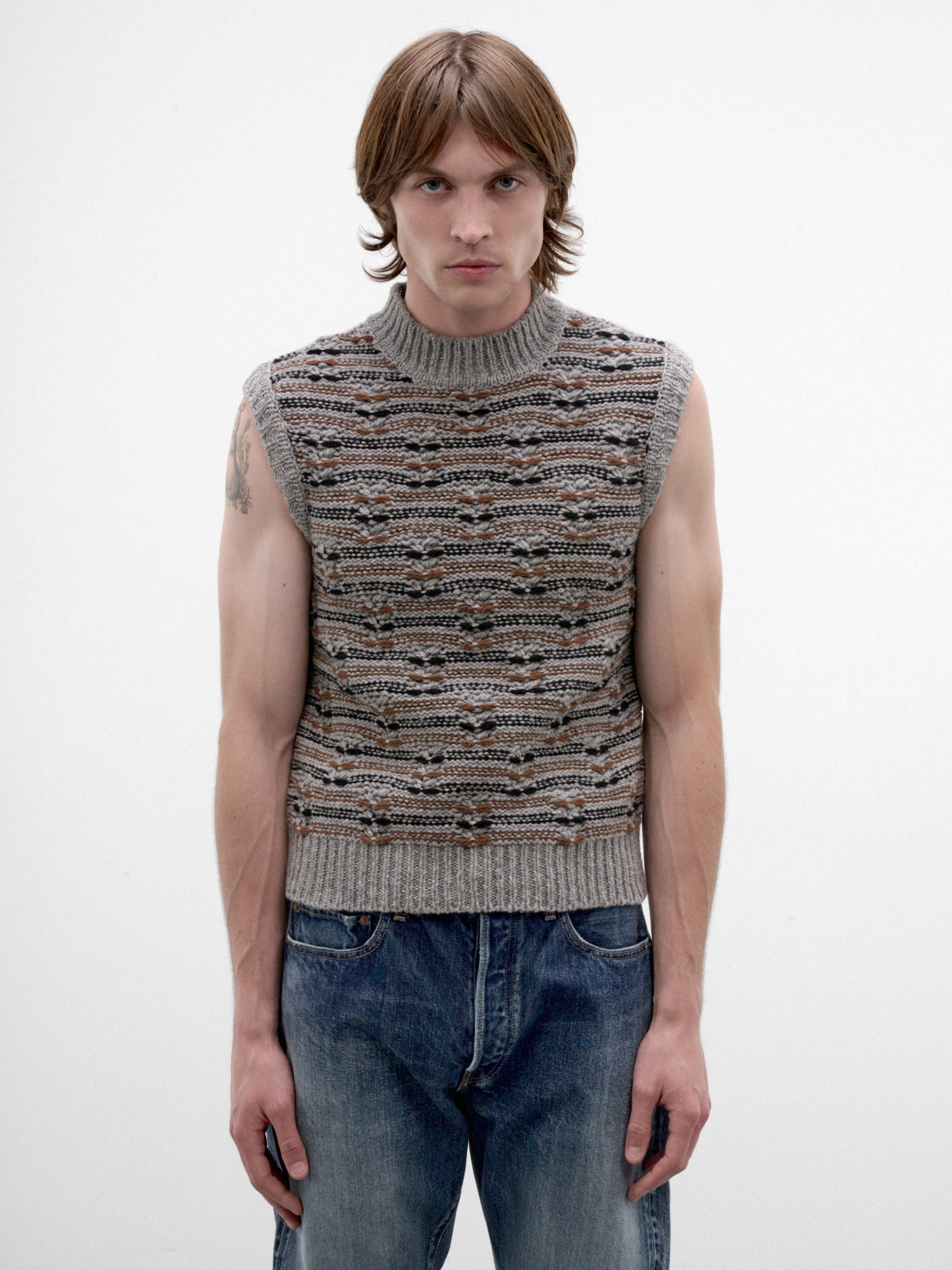 Gray Knit Vest (GCMG0513Q0-UFH102-GREY)
