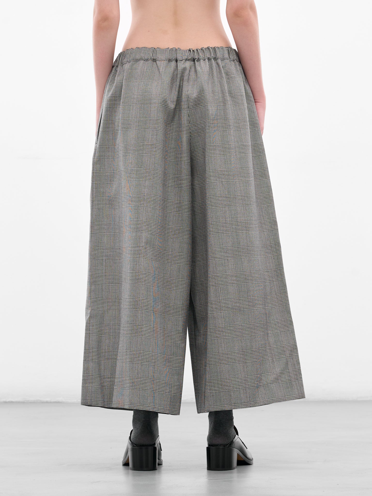 Gray Check Elasticated Baggy Trousers (GP-P015-051-1-ECRU-BLACK)