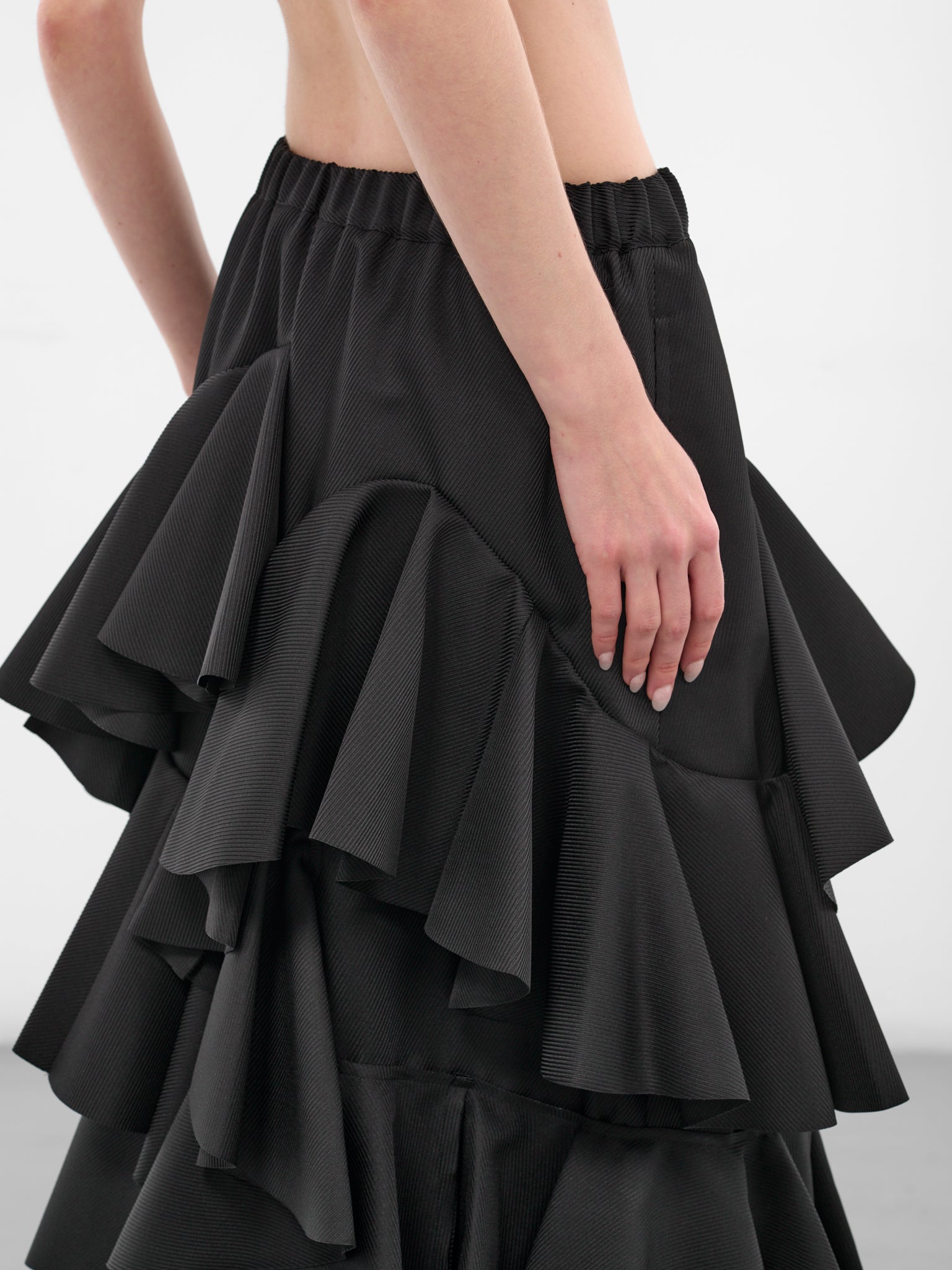Black Asymmetric Ruffle Draping Skirt (GP-S018-BLACK)