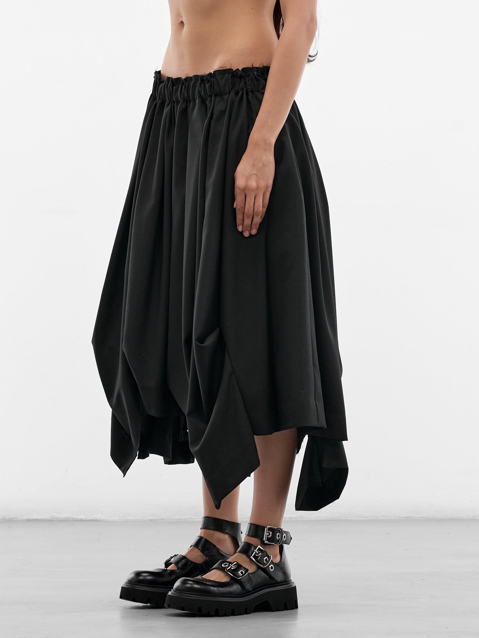 Deconstructed Baggy Ruffle Trousers (GQ-P024-BLACK-BLACK)