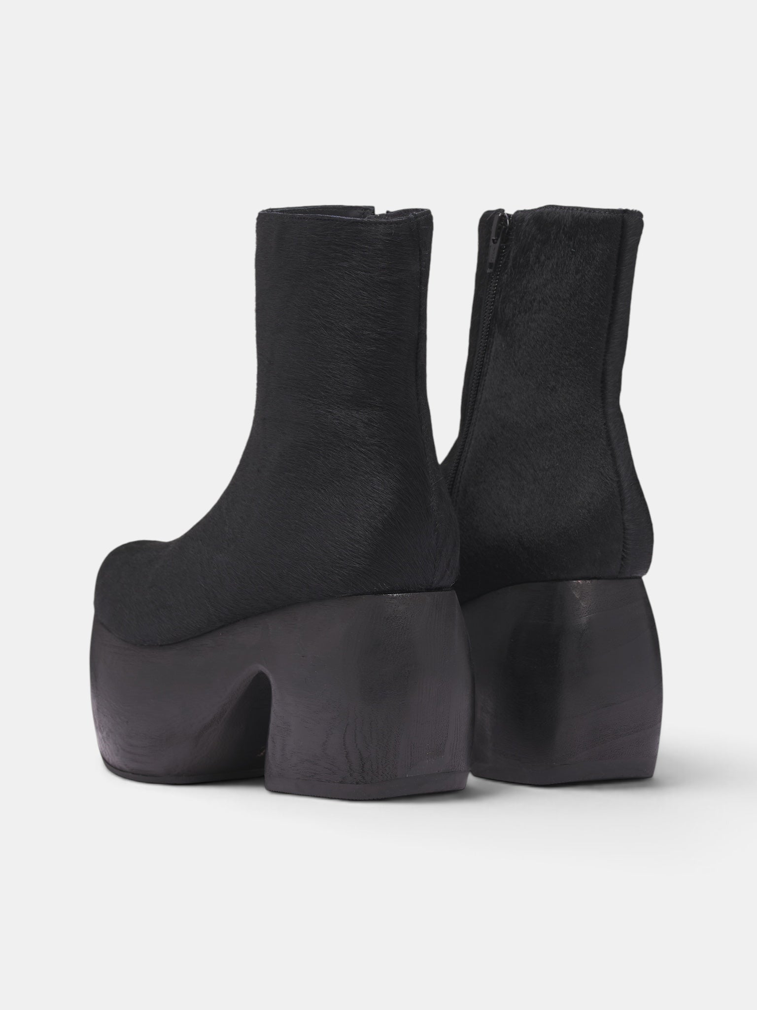 Short Hair Platform Ankle Boots (GR-K102-W26-BLACK)