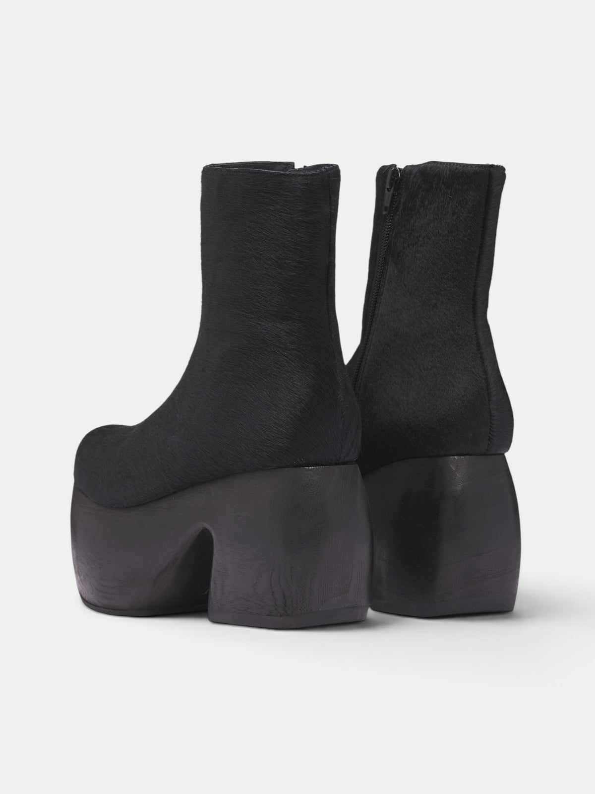 Short Hair Platform Ankle Boots (GR-K102-W26-BLACK)
