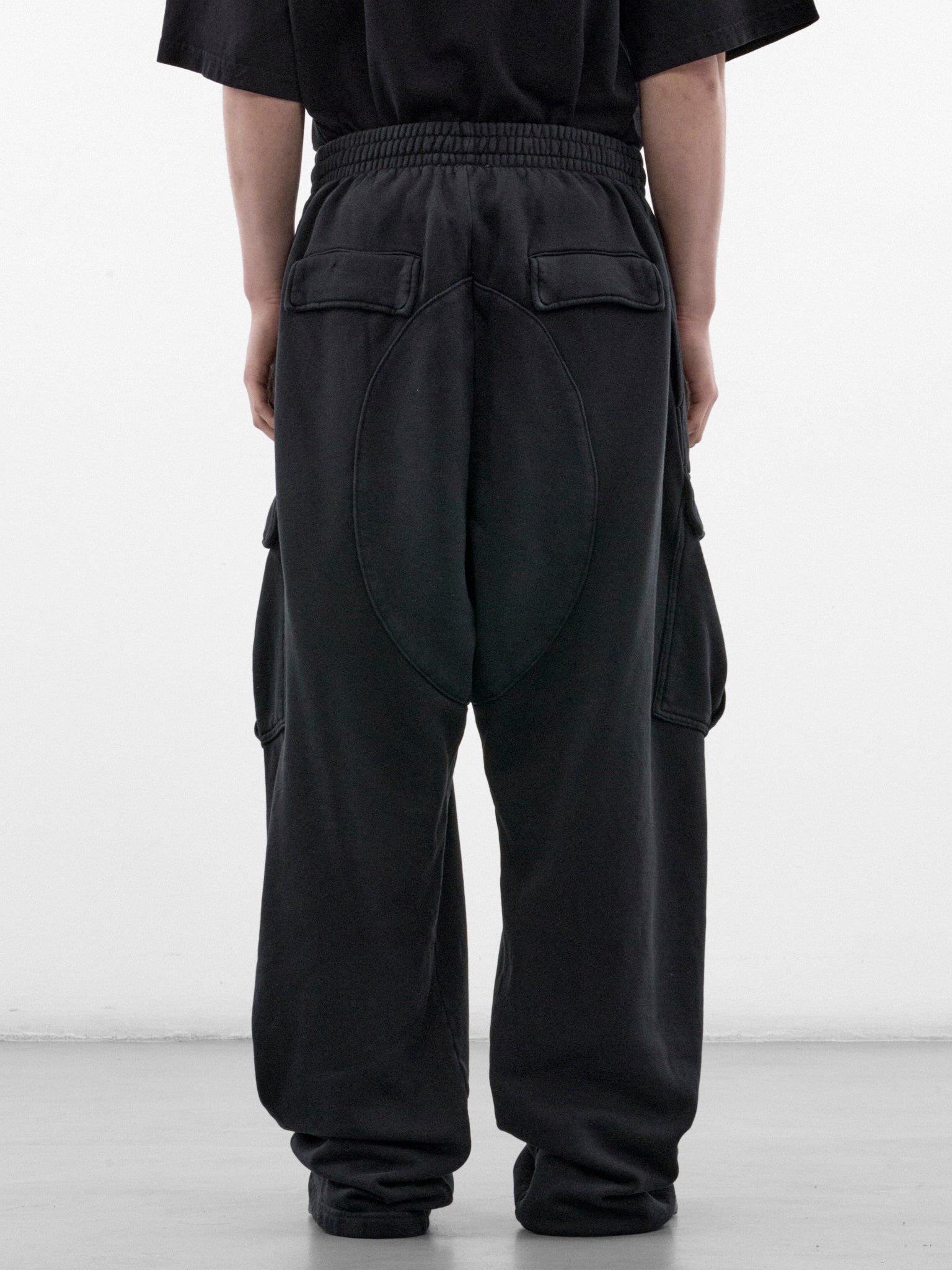 Black Cotton Cargo Sweatpants (GRC-04-002AB-ALMOST-BLACK)