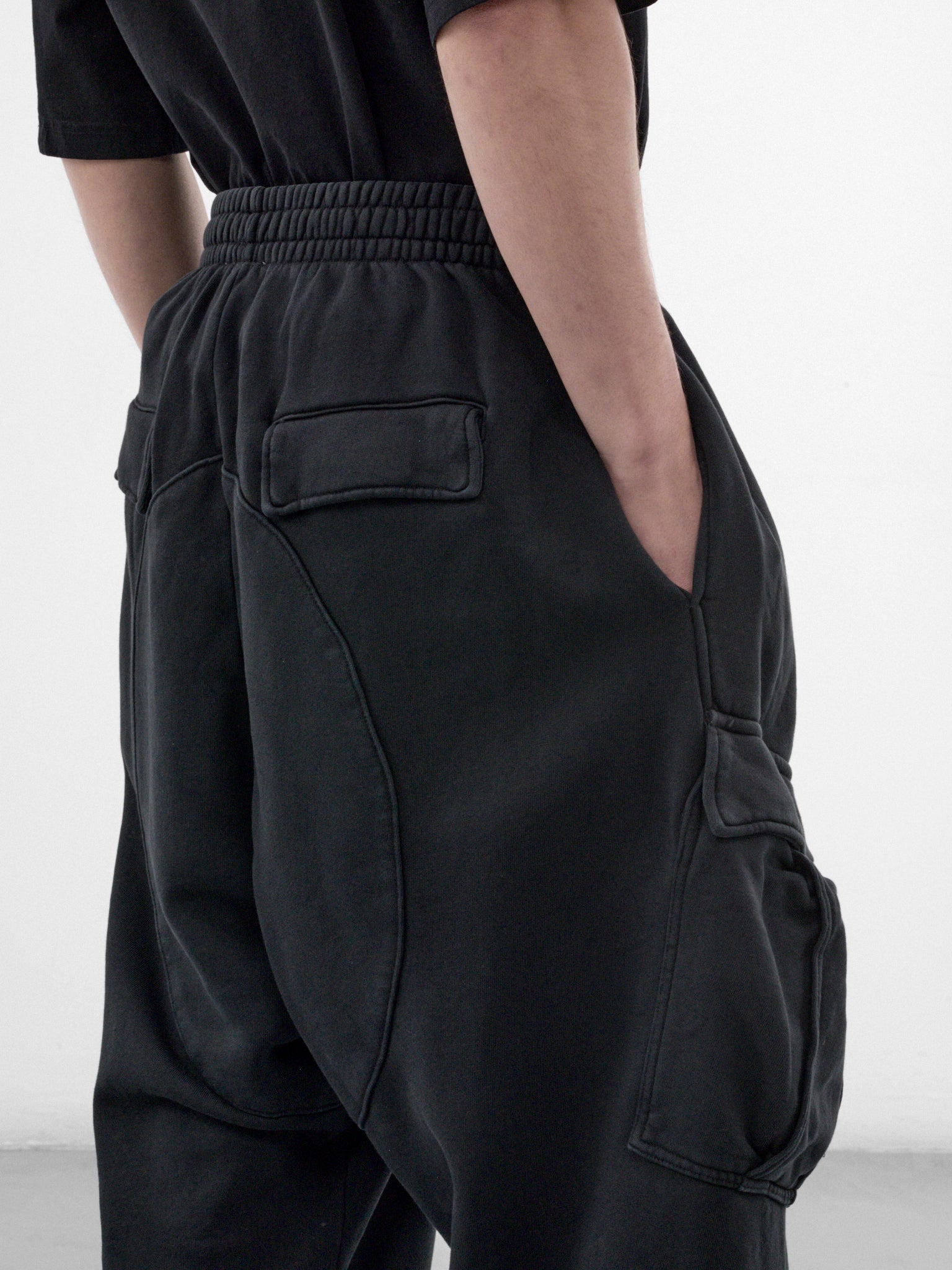 Black Cotton Cargo Sweatpants (GRC-04-002AB-ALMOST-BLACK)