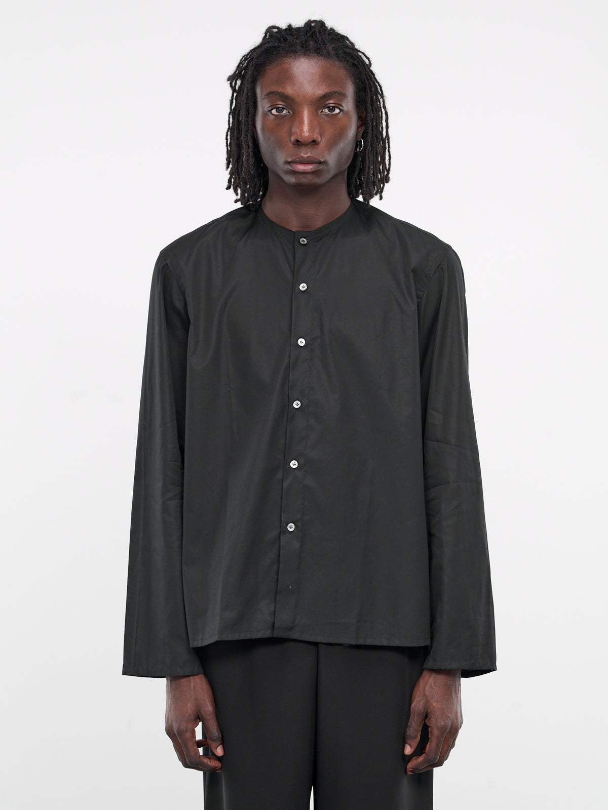 Less Shirt (H017-C004-BLACK)