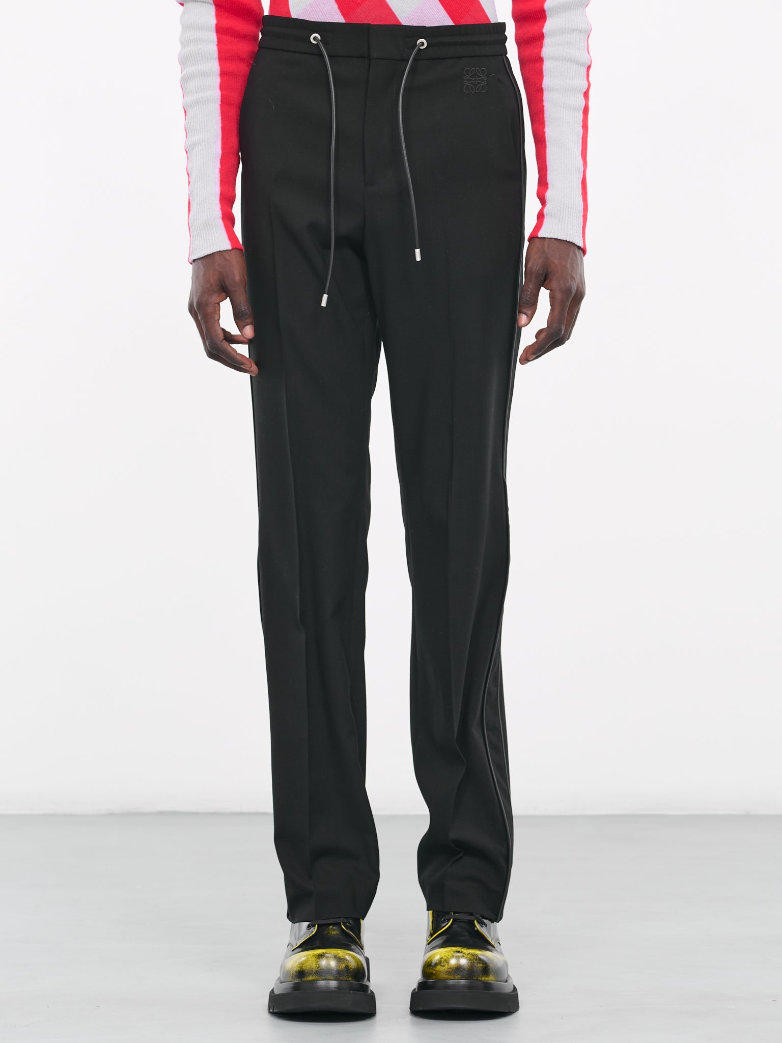 Tracksuit Trousers (H526Y04WCP-BLACK)