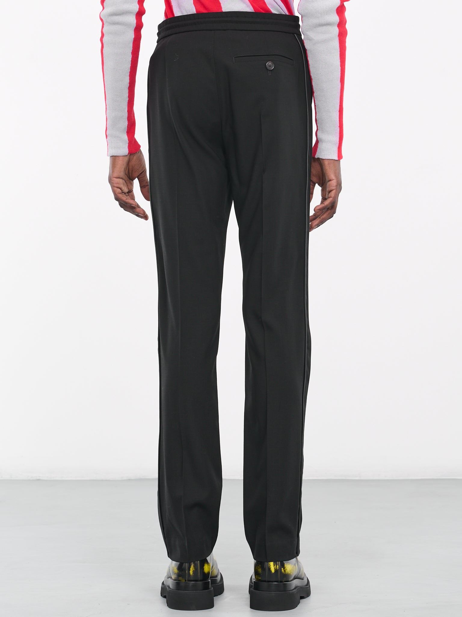 Tracksuit Trousers (H526Y04WCP-BLACK)